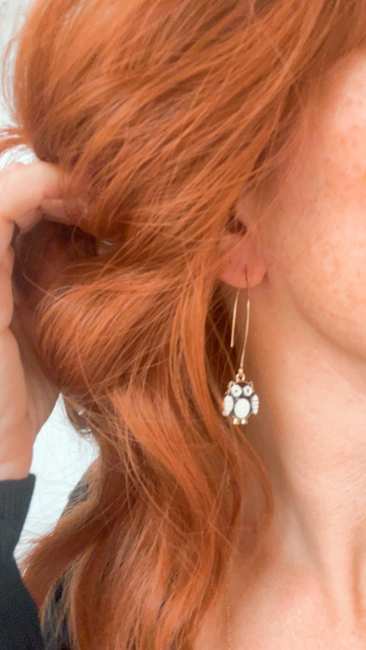 Boucles d’oreilles HALLOWEEN noires et asymétriques- Créations Uniques - Créations Uniques