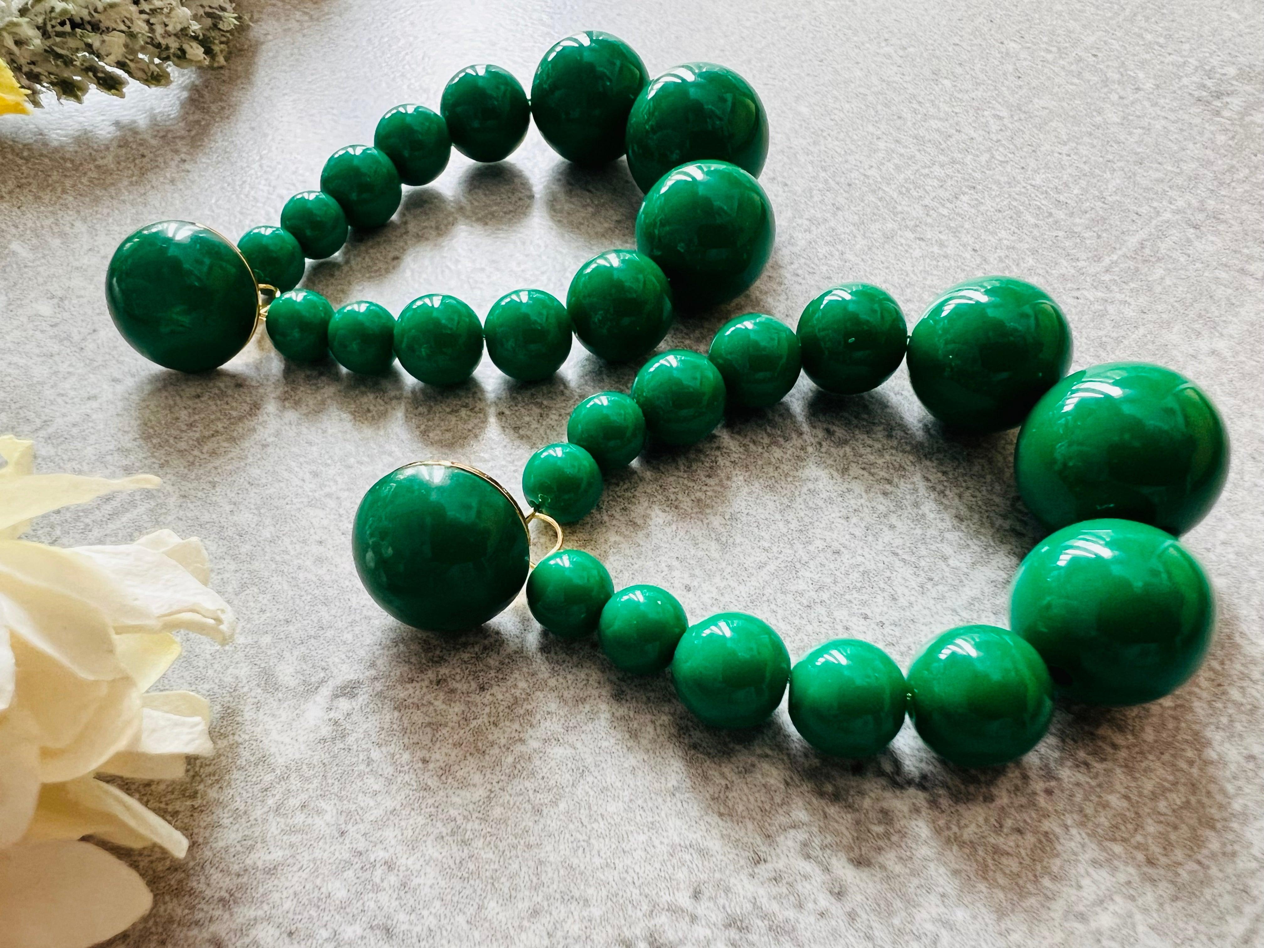 Boucles d’oreilles VINCIANE perles vertes - Créations Uniques - Créations Uniques