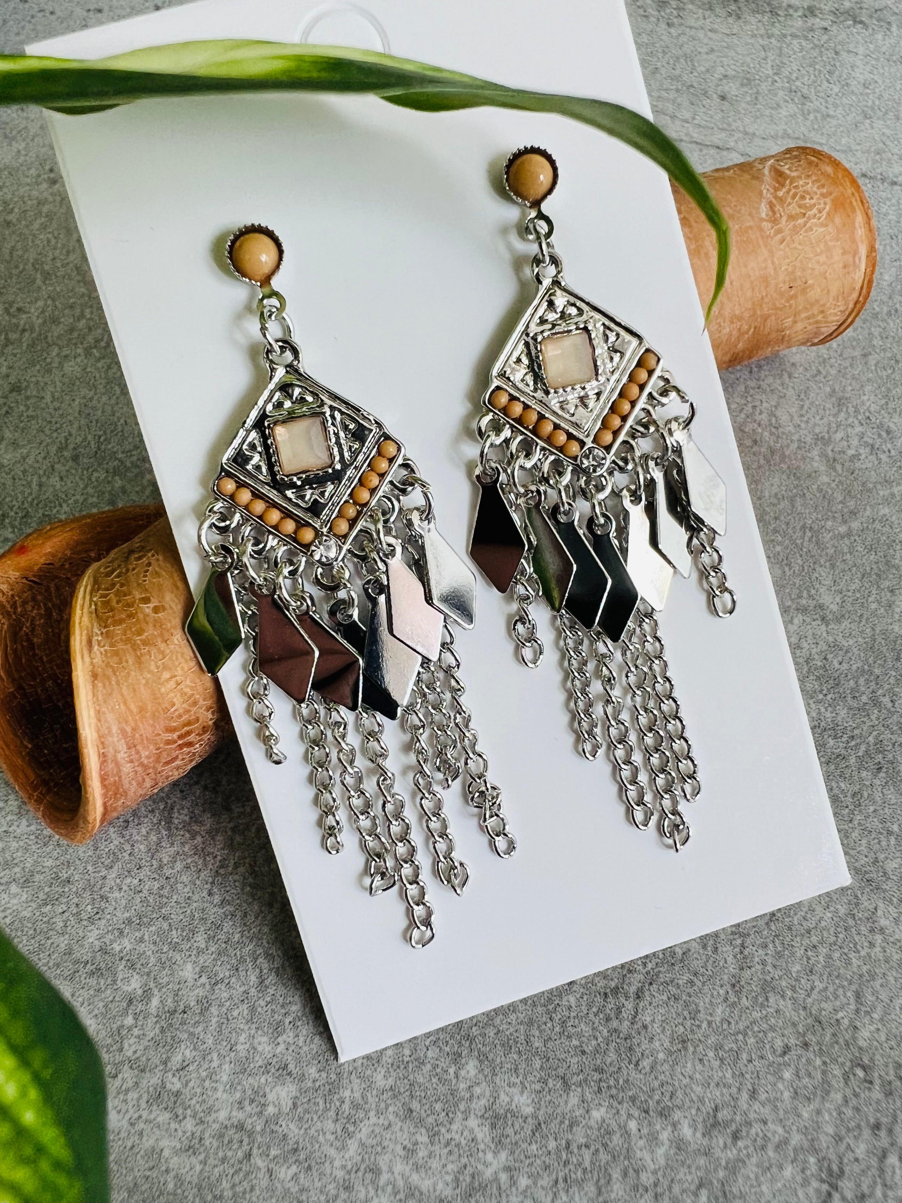 Boucles d’oreilles GIGI ethniques et argentées - Créations Uniques