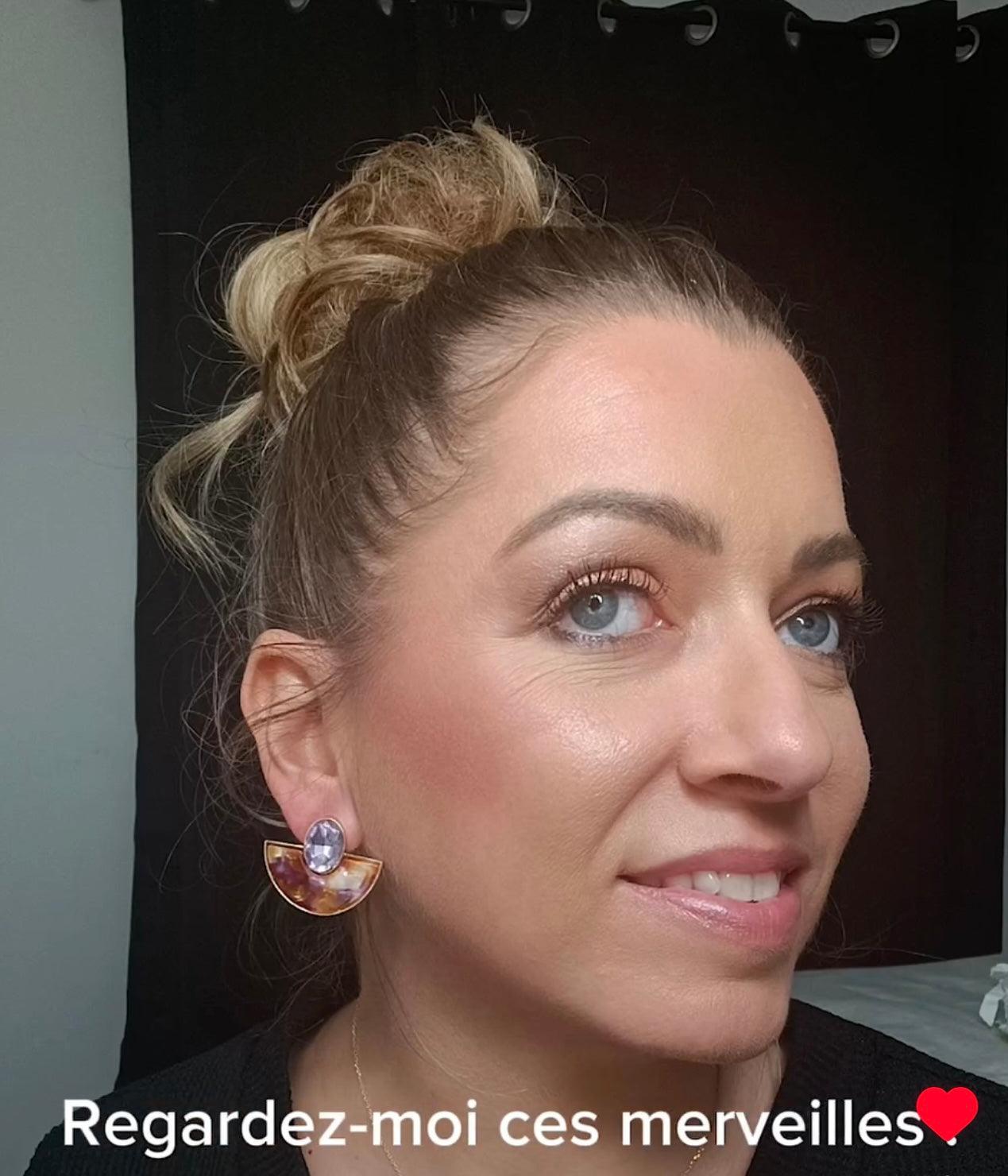 Boucles d’oreilles LIV demi cercle résine marron mauve - Créations Uniques