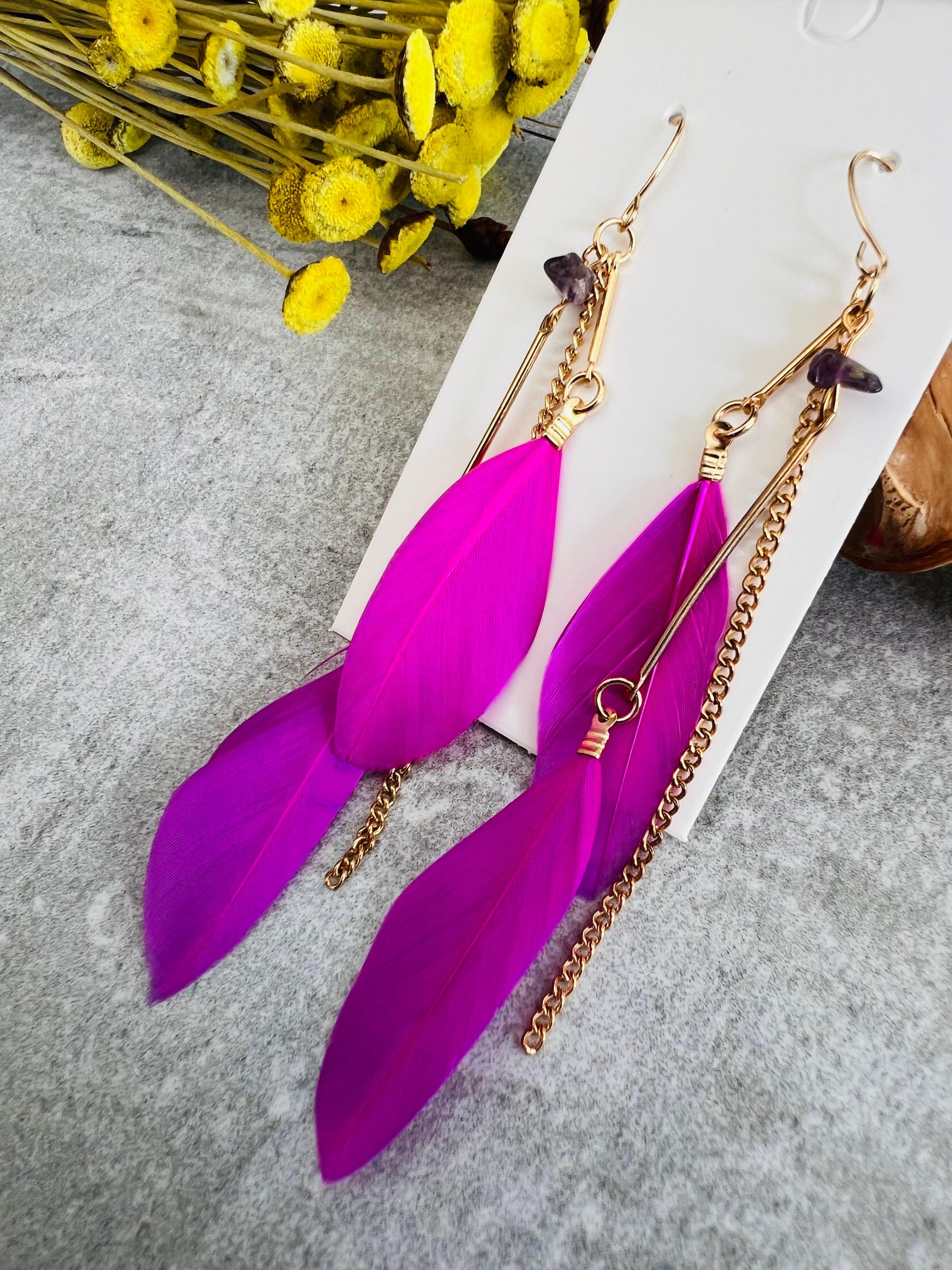 Boucles d’oreilles ANAÏS longues plumes rose violet - Créations Uniques - Créations Uniques