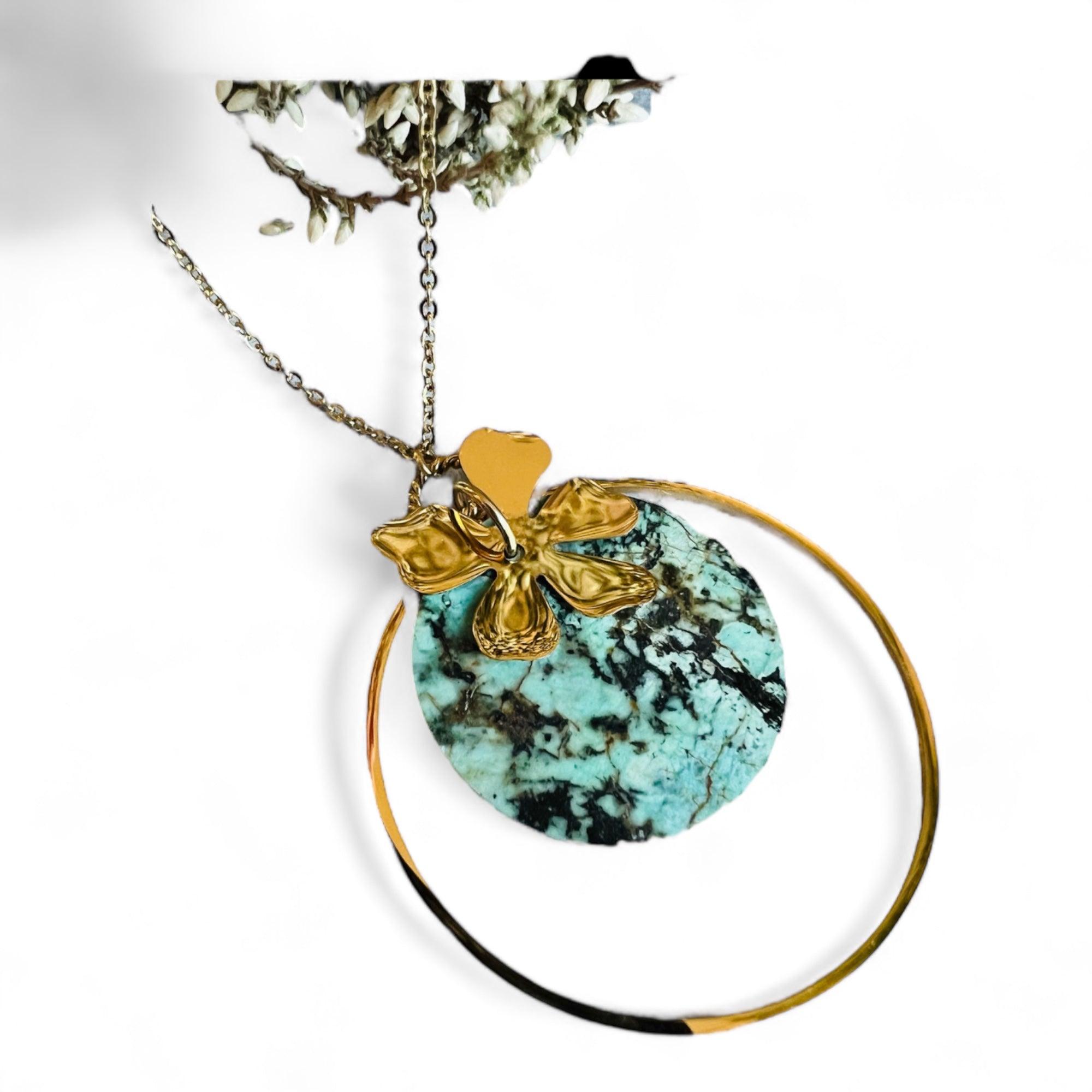 Collier LOUANE pendentif turquoise et anneau doré - Créations Uniques