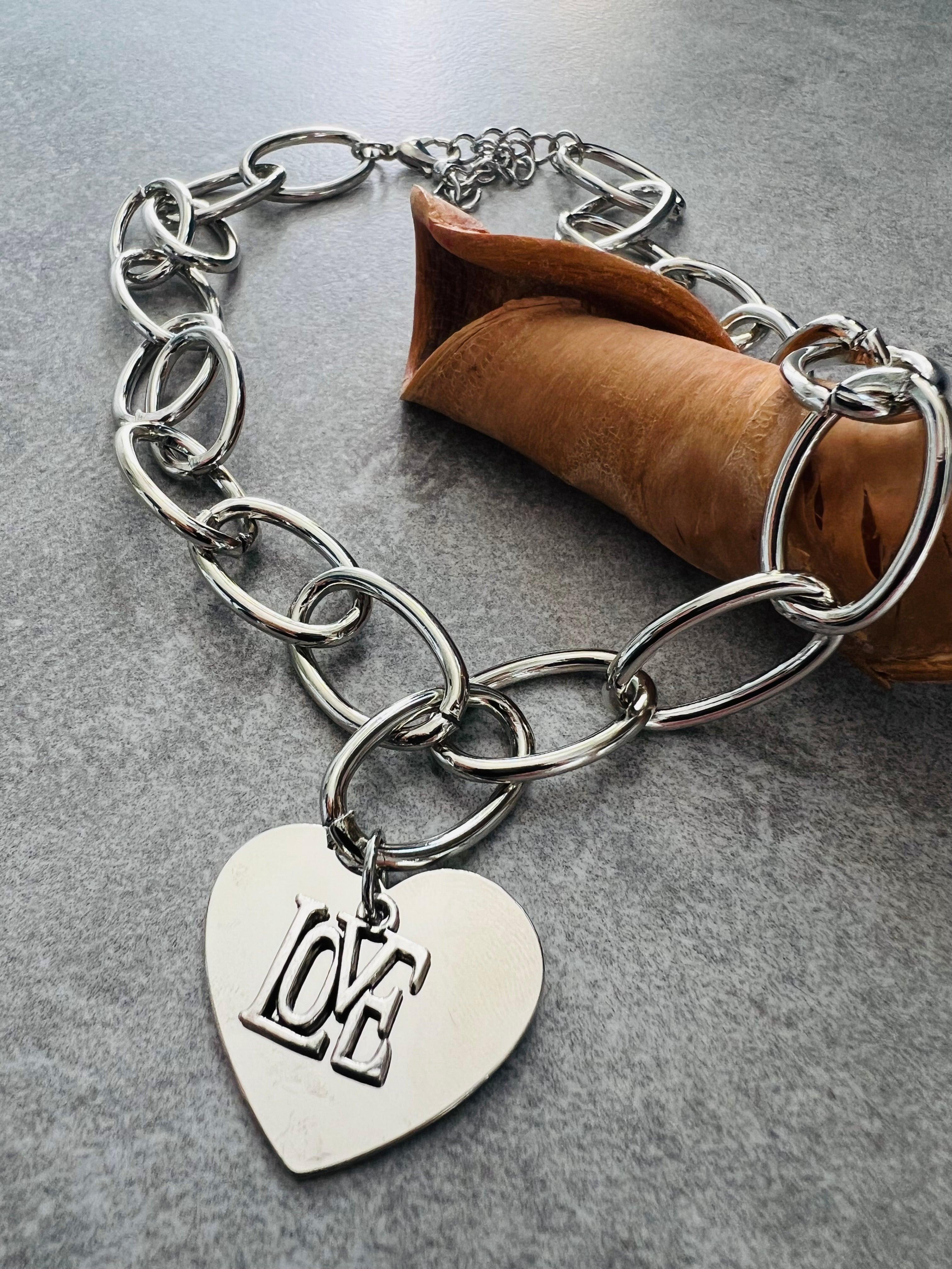 Collier CASSIE pendentif cœur et love superposés, chaîne gris maillons , acier inoxydable - Créations Uniques - Créations Uniques