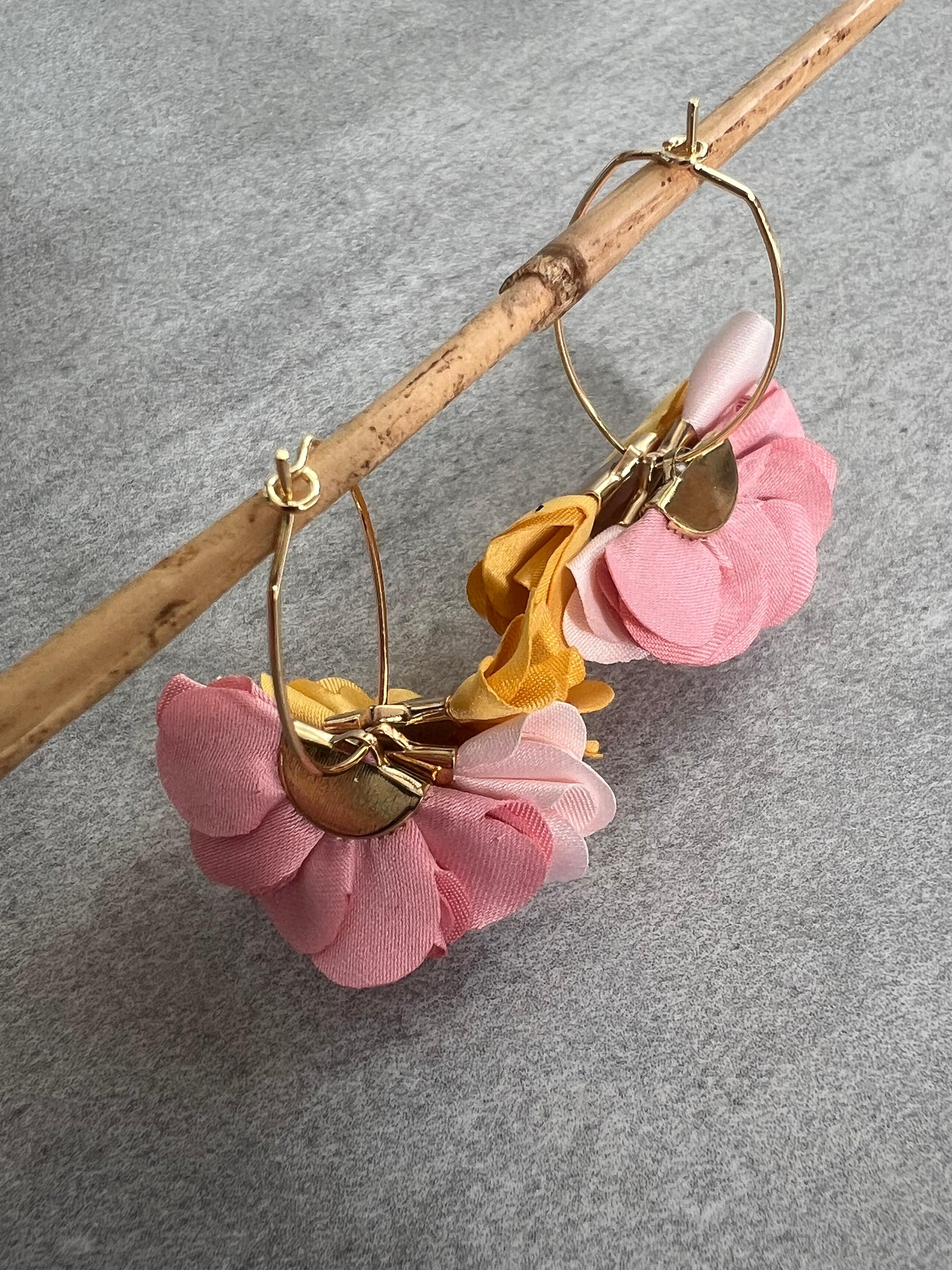 Boucles d’oreilles anneaux ovales BECKY pampilles tissu tricolore - Créations Uniques - Créations Uniques