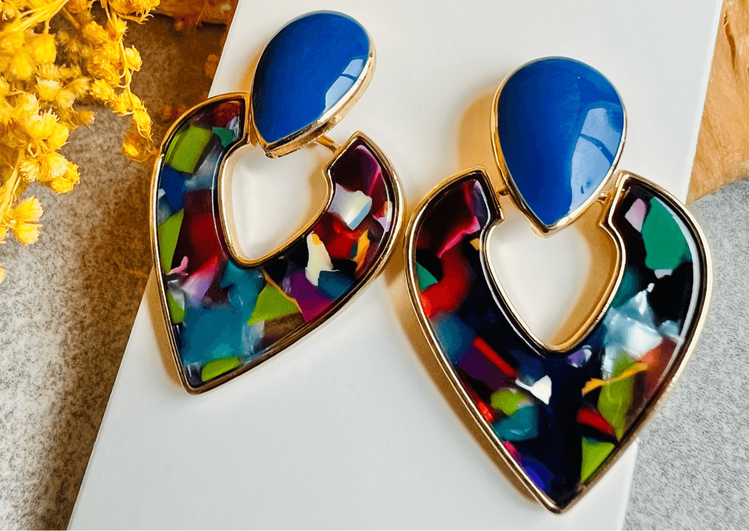 Boucles d’oreilles MAUREEN résine multicolore - Créations Uniques