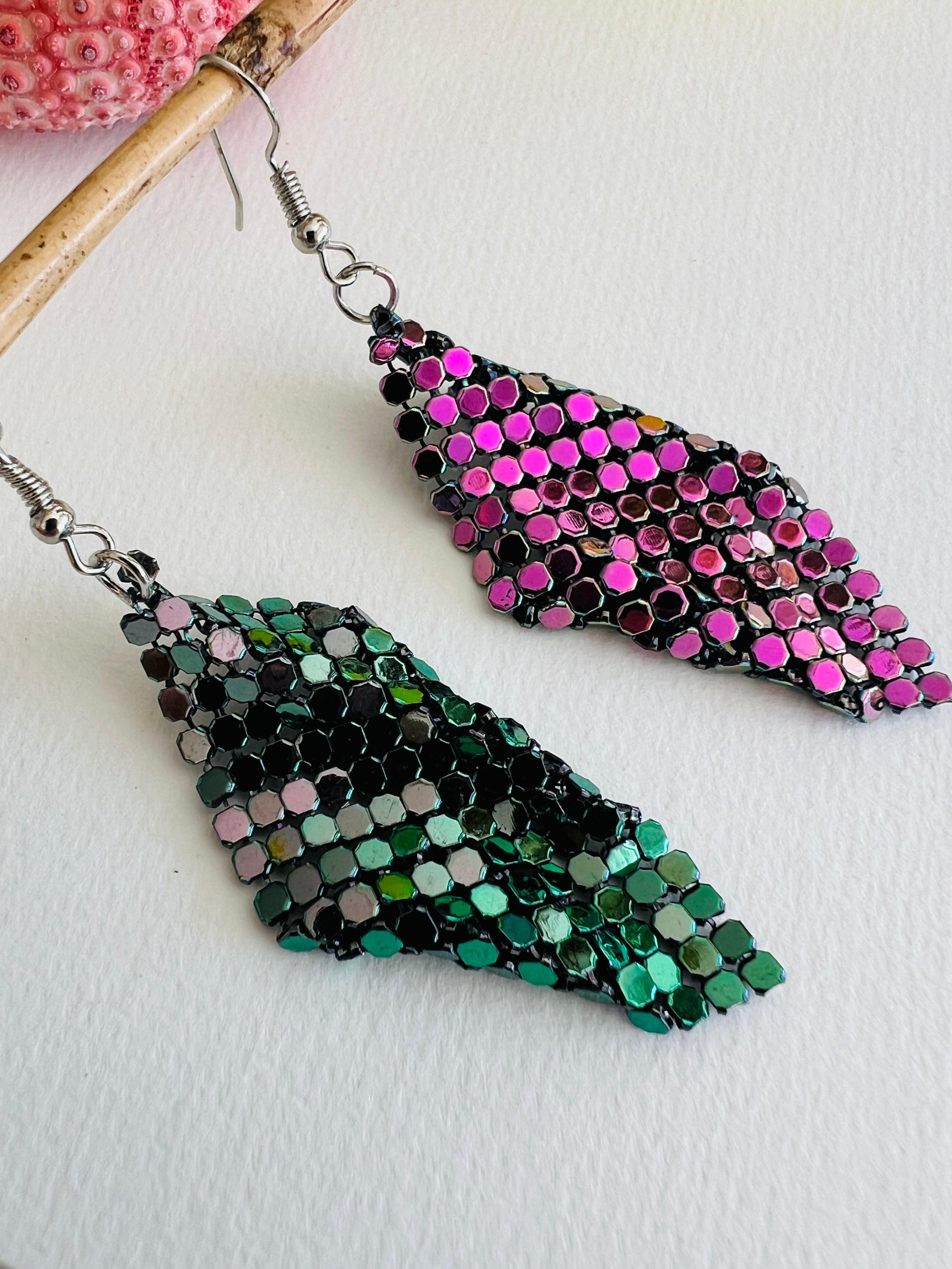 Boucles d’oreilles ALYSSA sequins disco vert et violet - Créations Uniques