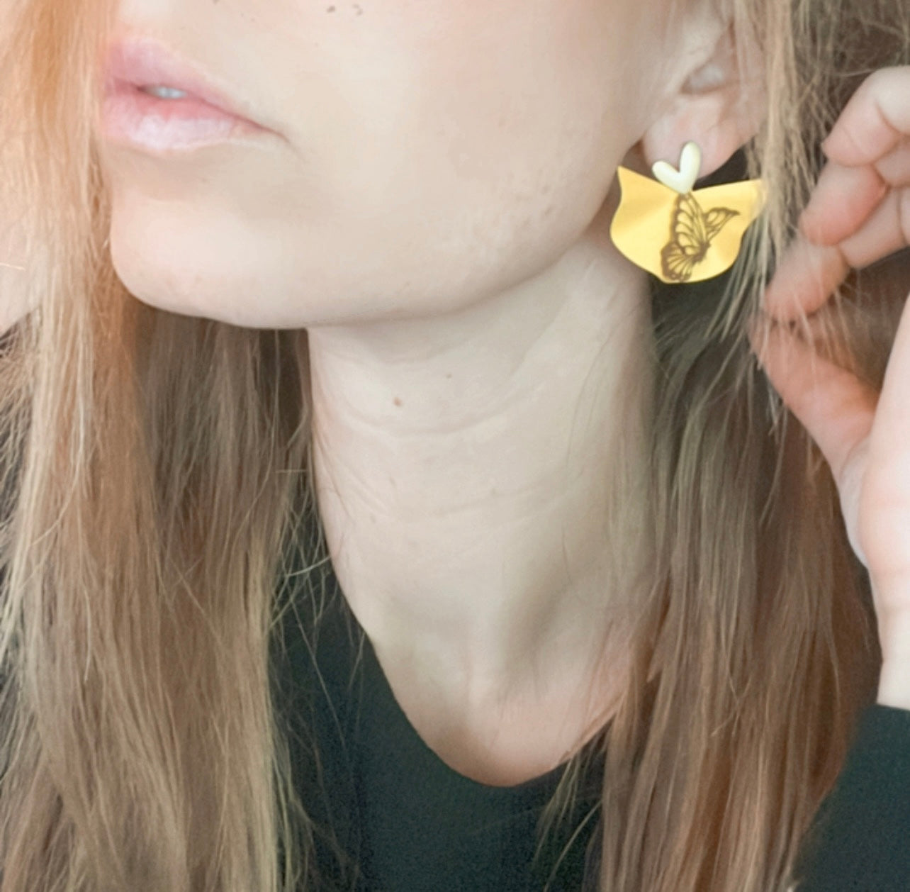 Boucles d’oreilles CHARLOTTE éventail couleur moutarde - Créations Uniques - Créations Uniques