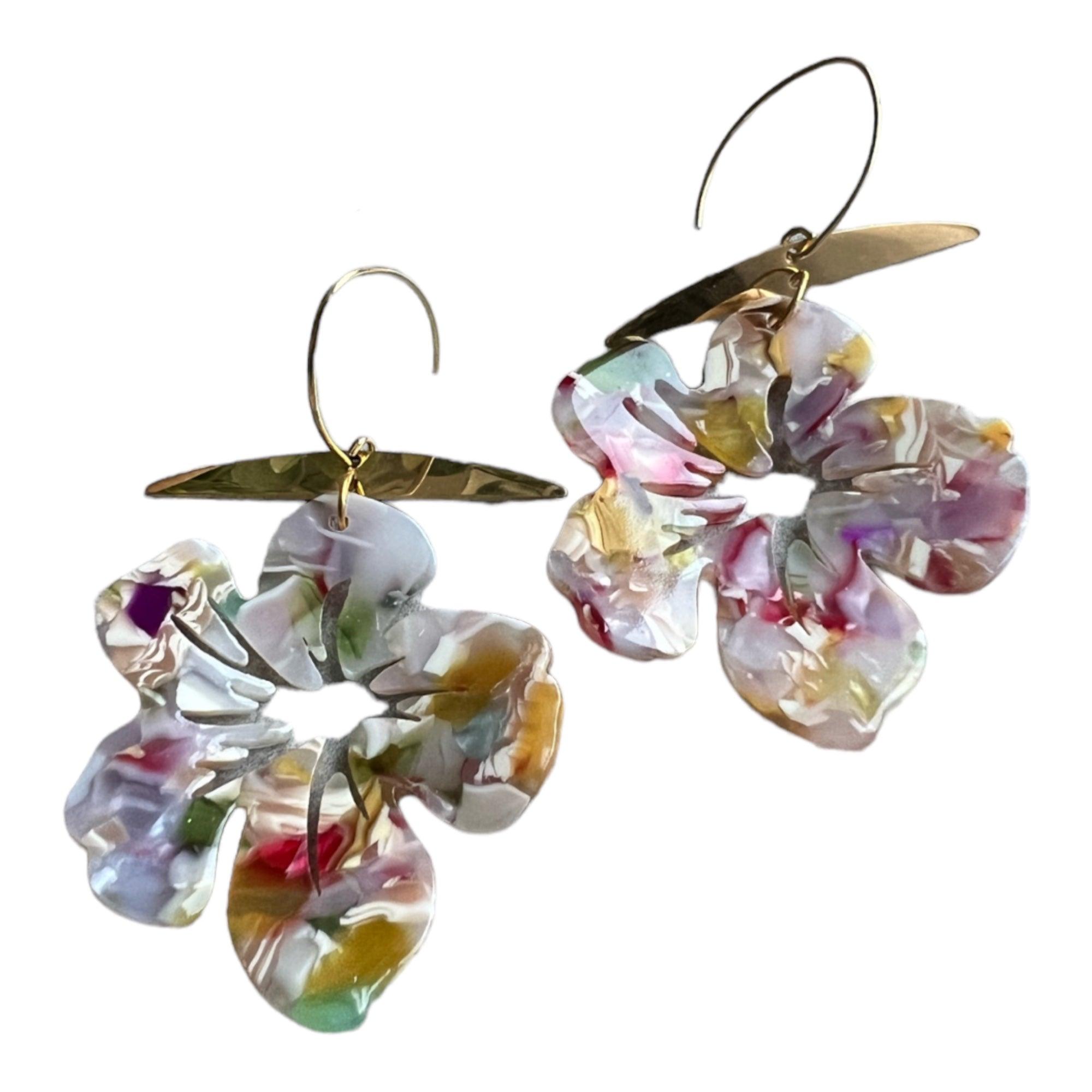 Boucles d’oreilles ABYGAELLE fleurs résine multicolores - Créations Uniques - Créations Uniques