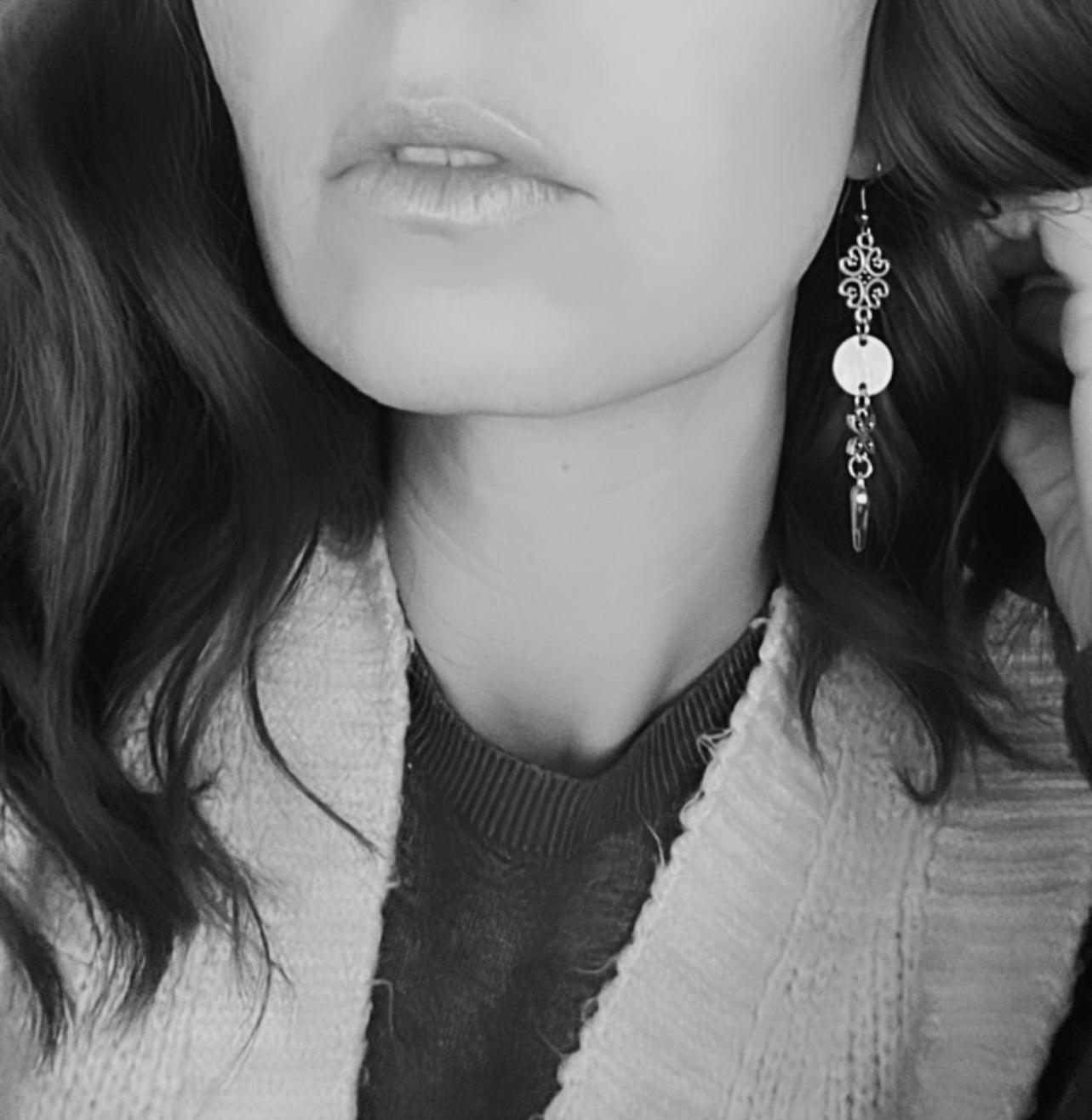 Boucles d’oreilles HELIANE style bohème rouge - Créations Uniques - Créations Uniques