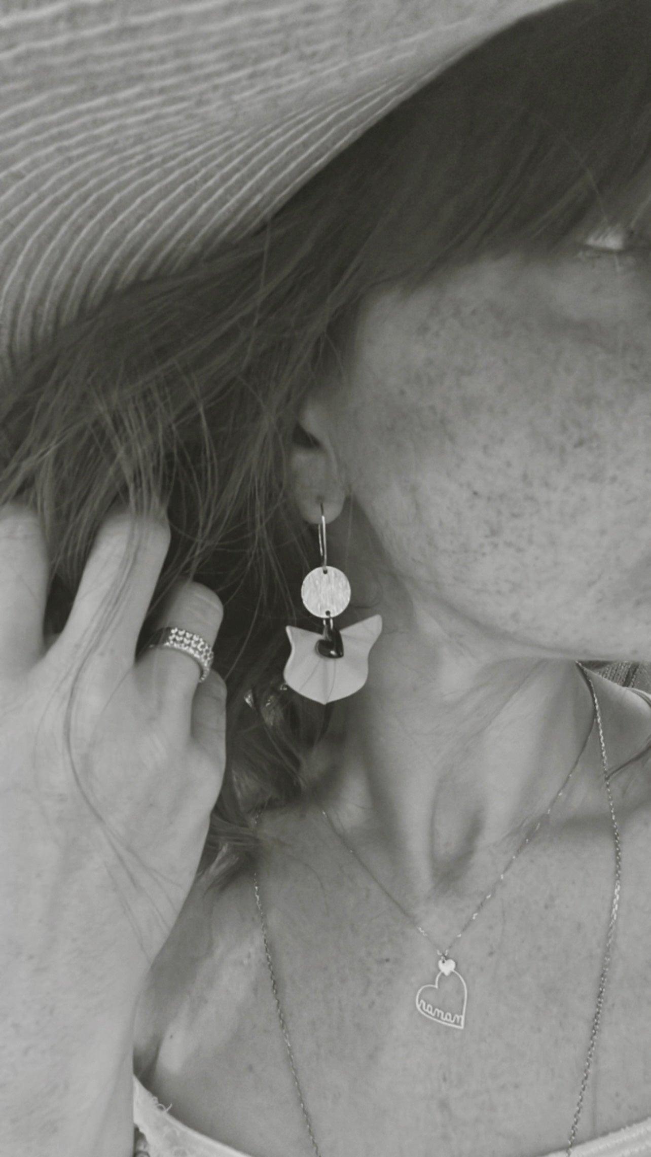 Boucles d’oreilles WENDY asymétriques éventail moutarde - Créations Uniques - Créations Uniques