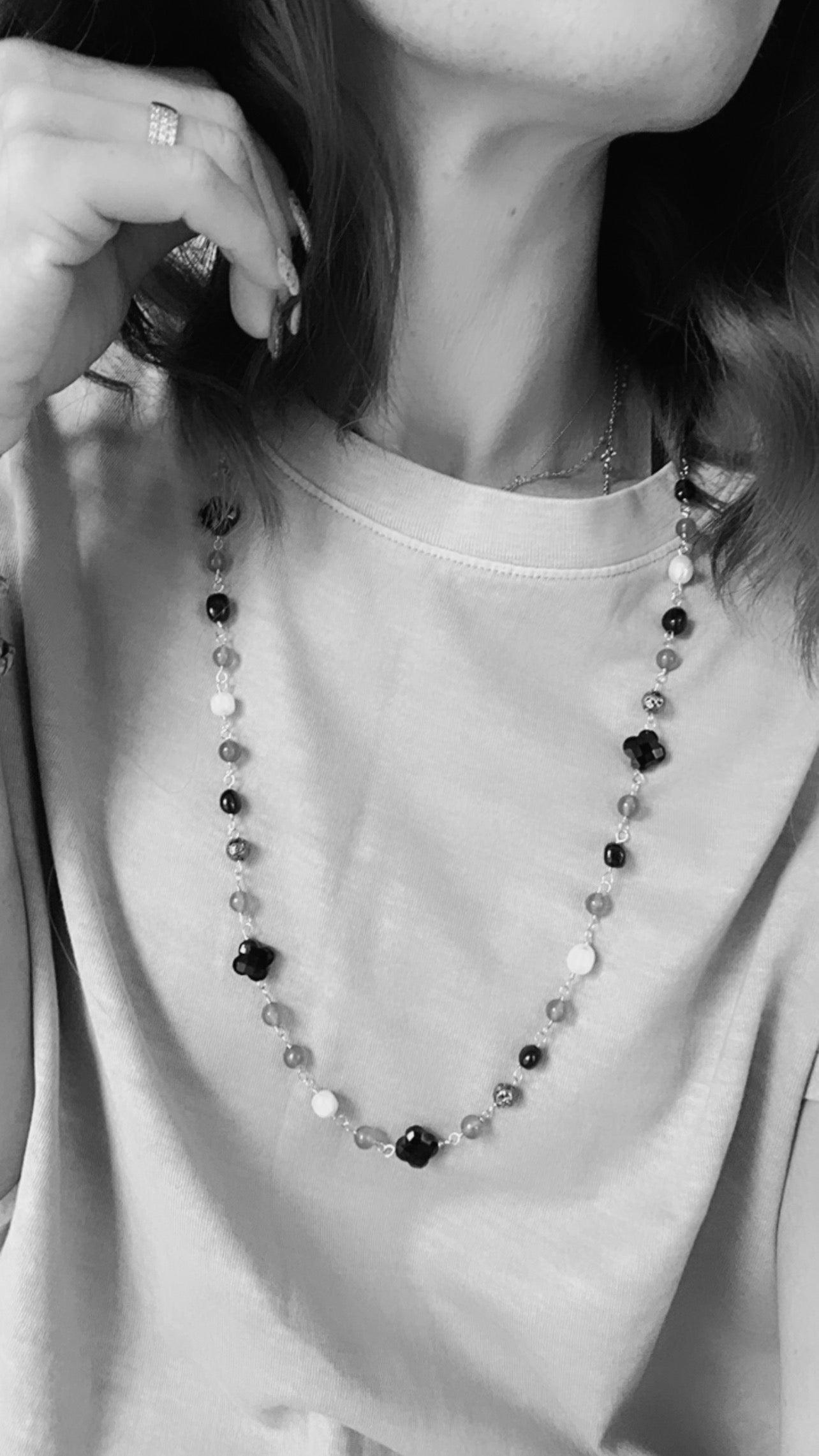 Collier VERA perles noires et grises - Créations Uniques