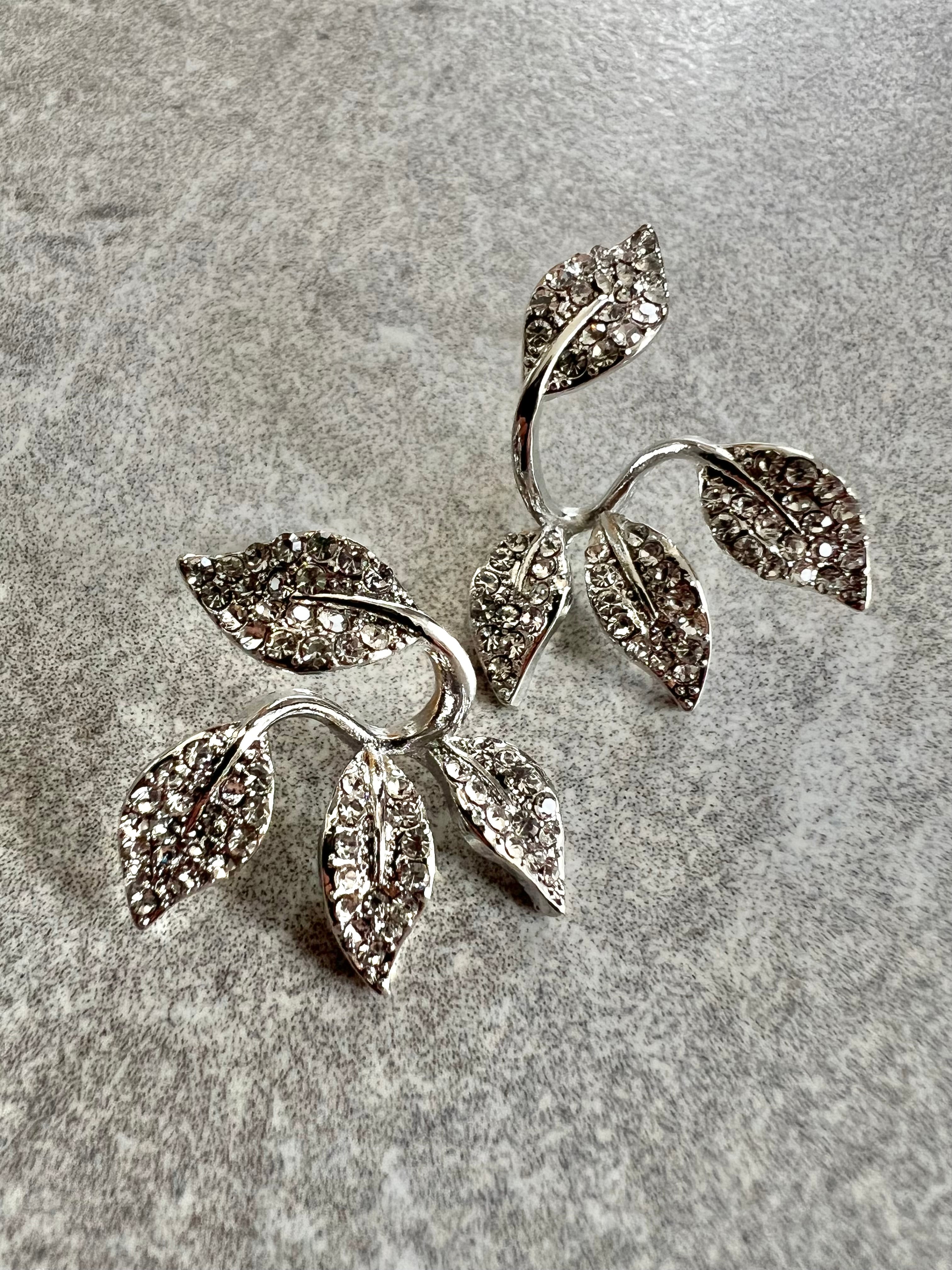 Boucles d’oreilles MACY feuilles strass - Créations Uniques