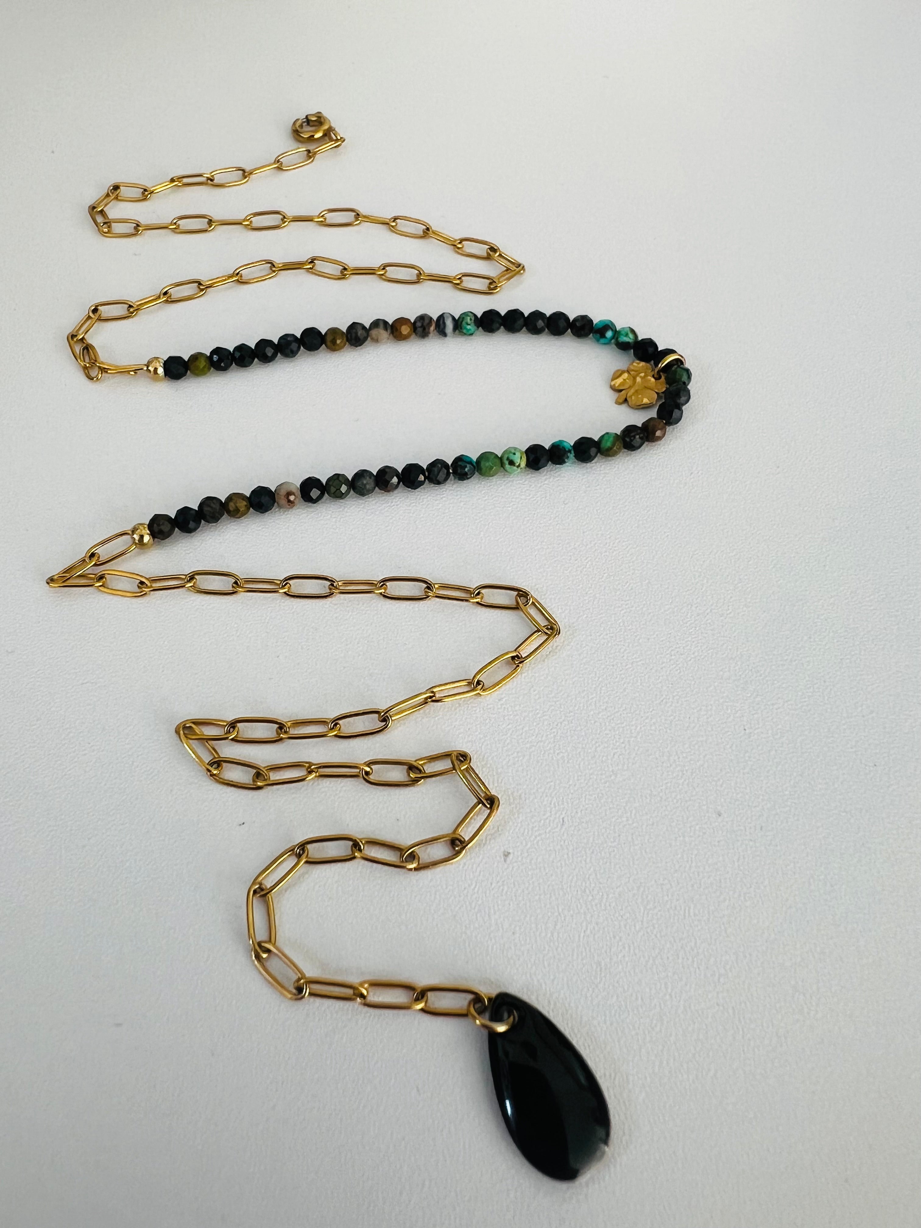 Bracelet TANIA fines perles vert foncé - Créations Uniques