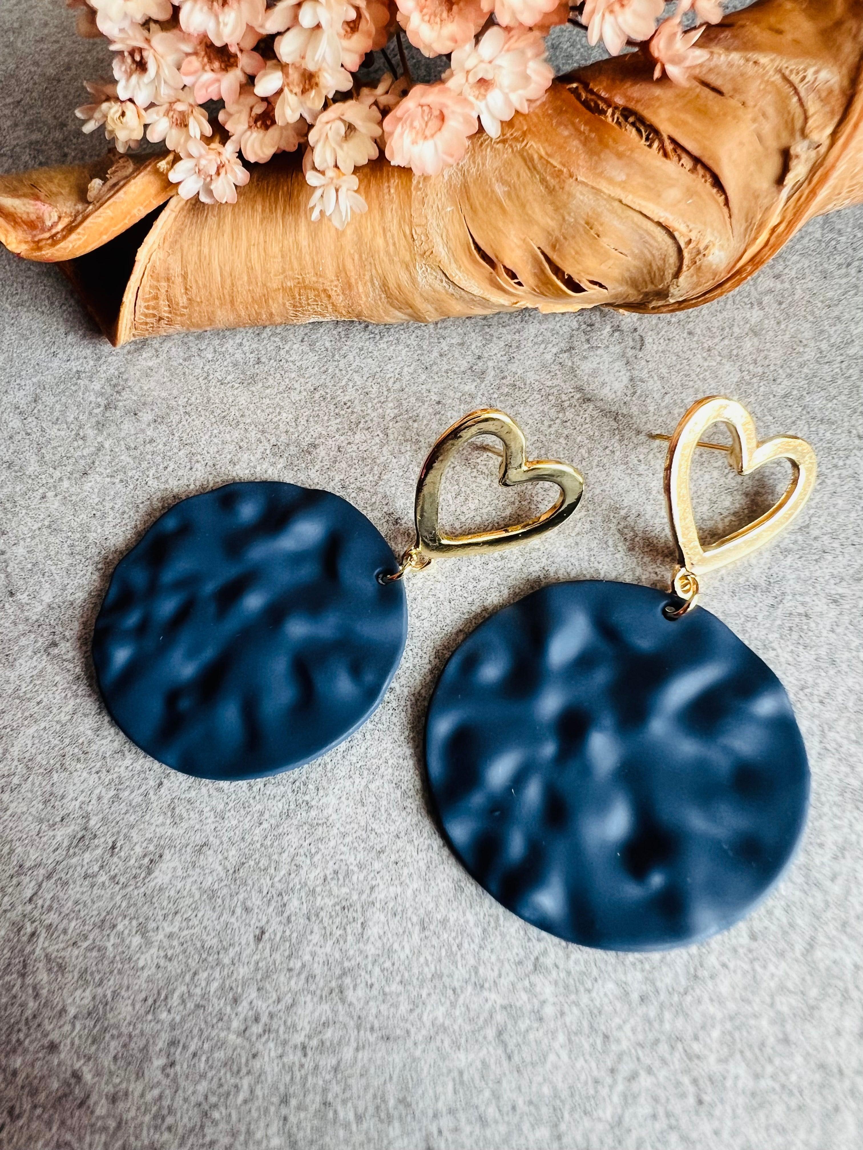 Boucles d’oreilles LENA clous cœurs - Créations Uniques - Créations Uniques