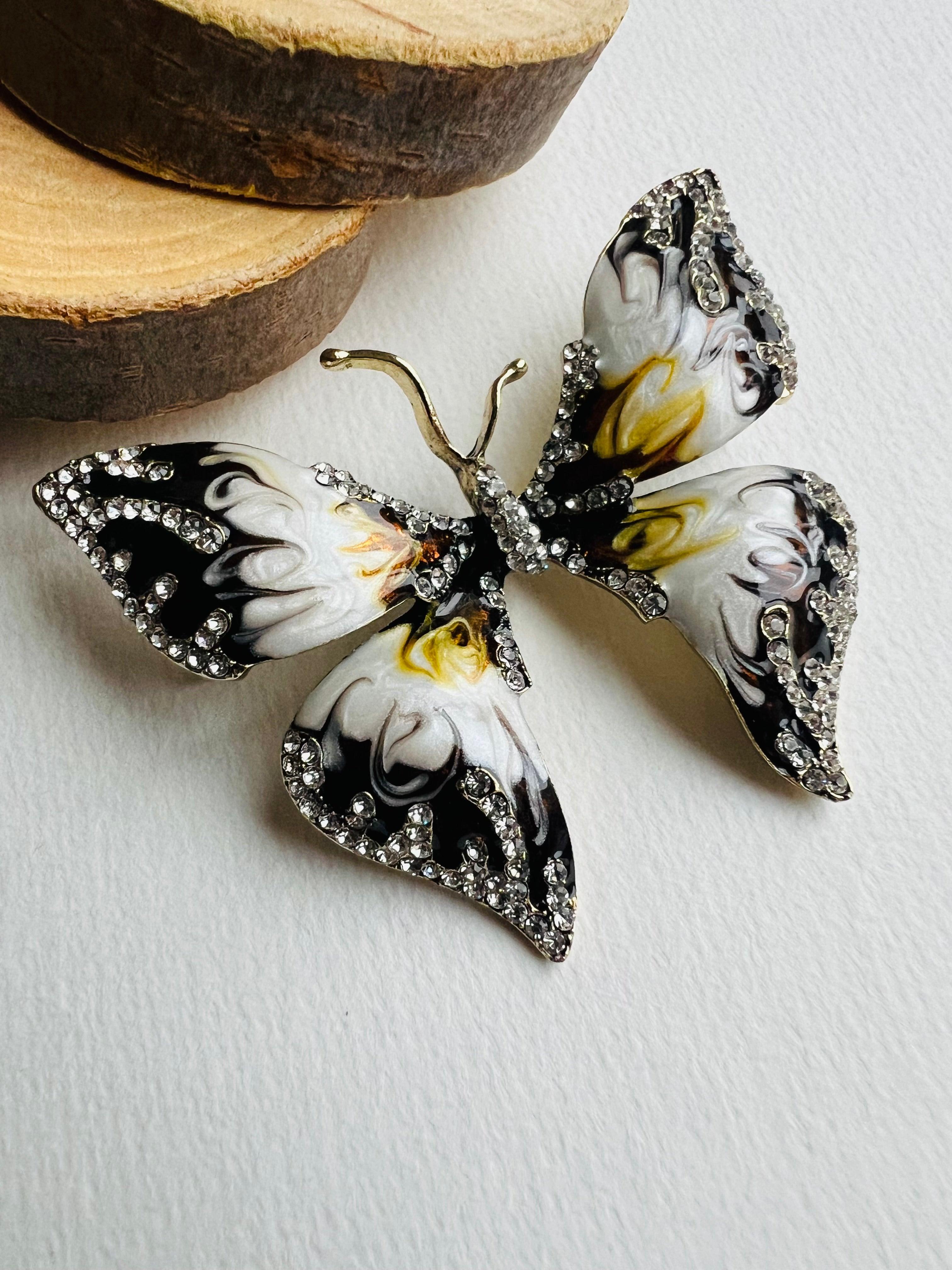 Broche CASSANDRA papillon blanc noir et strass - Créations Uniques