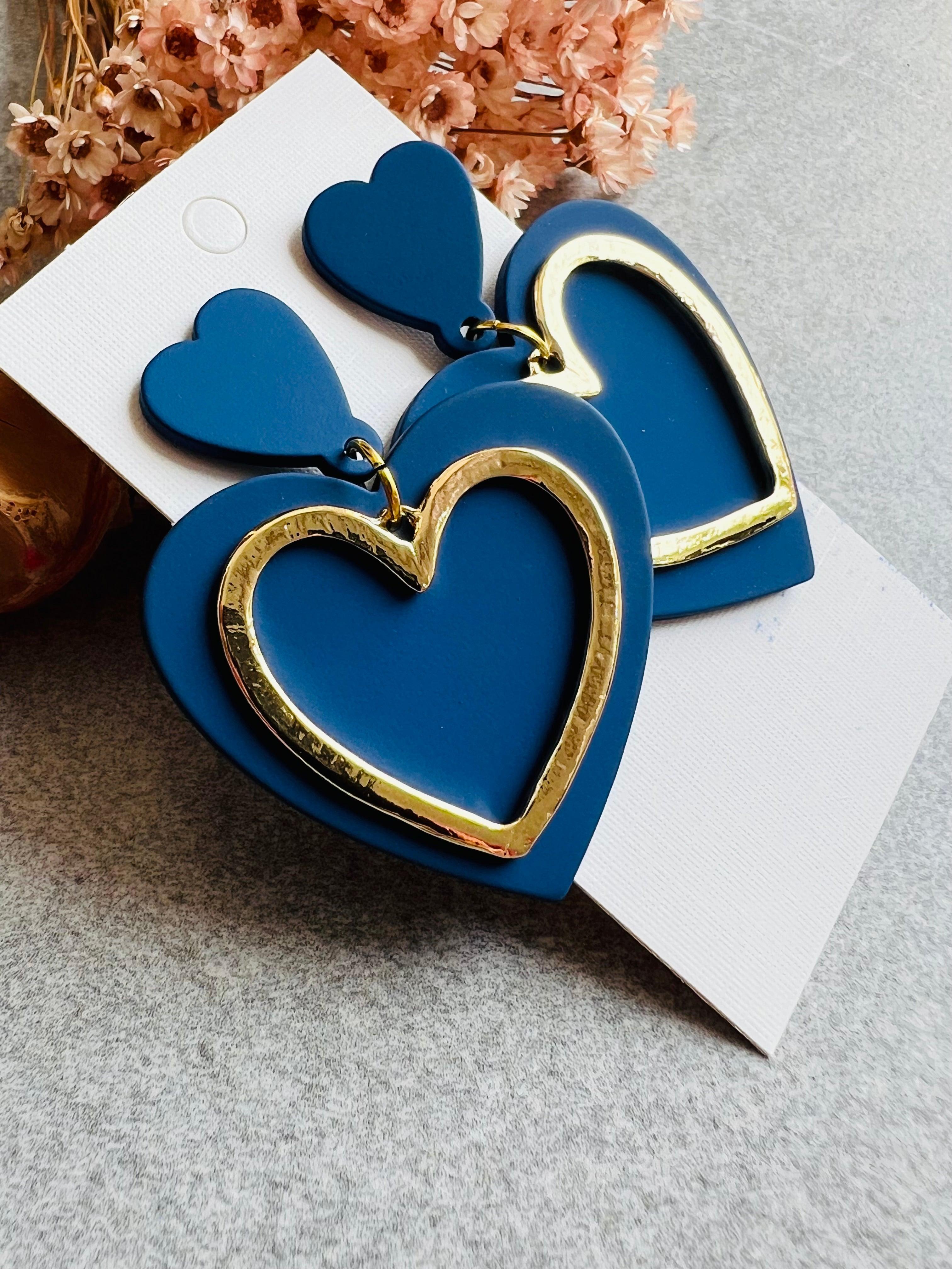 Boucles d’oreilles BROOKLYN cœurs bleu marine et dorés - Créations Uniques - Créations Uniques