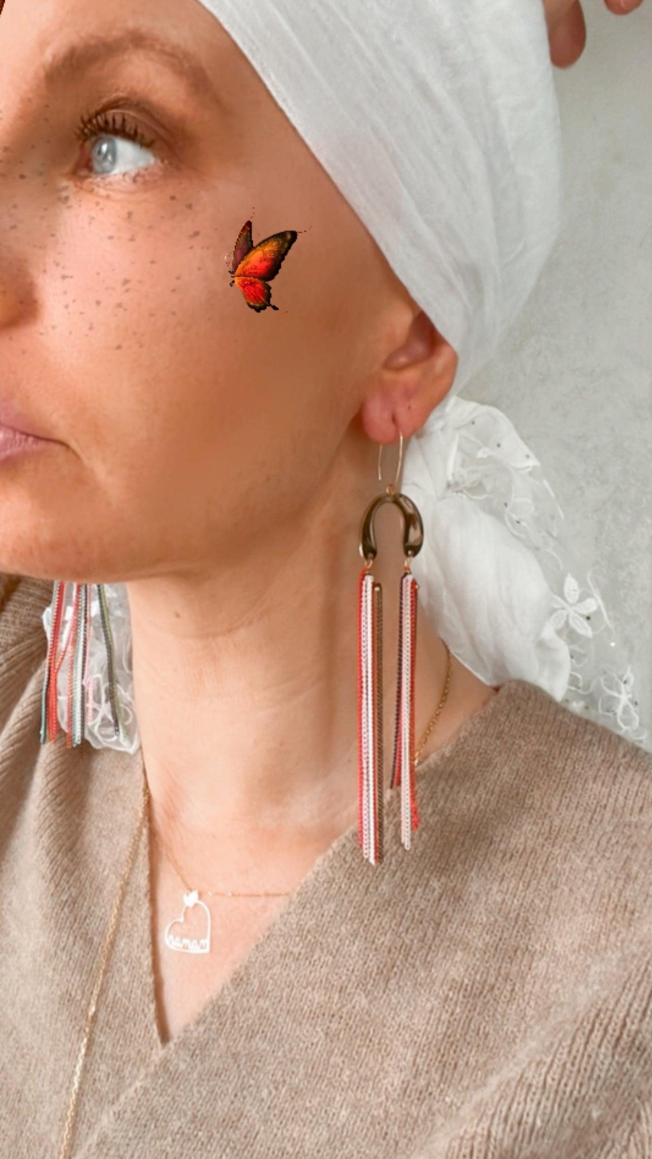 Boucles d’oreilles PRUNE chaînes fines multicolores - Créations Uniques