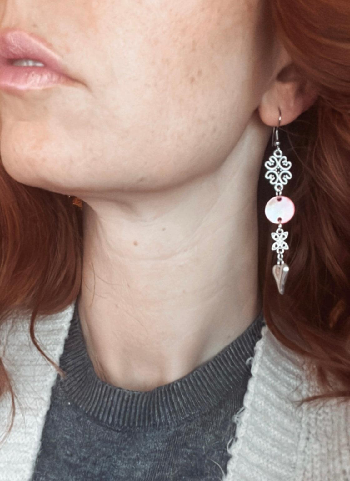 Boucles d’oreilles HELIANE style bohème rouge - Créations Uniques - Créations Uniques