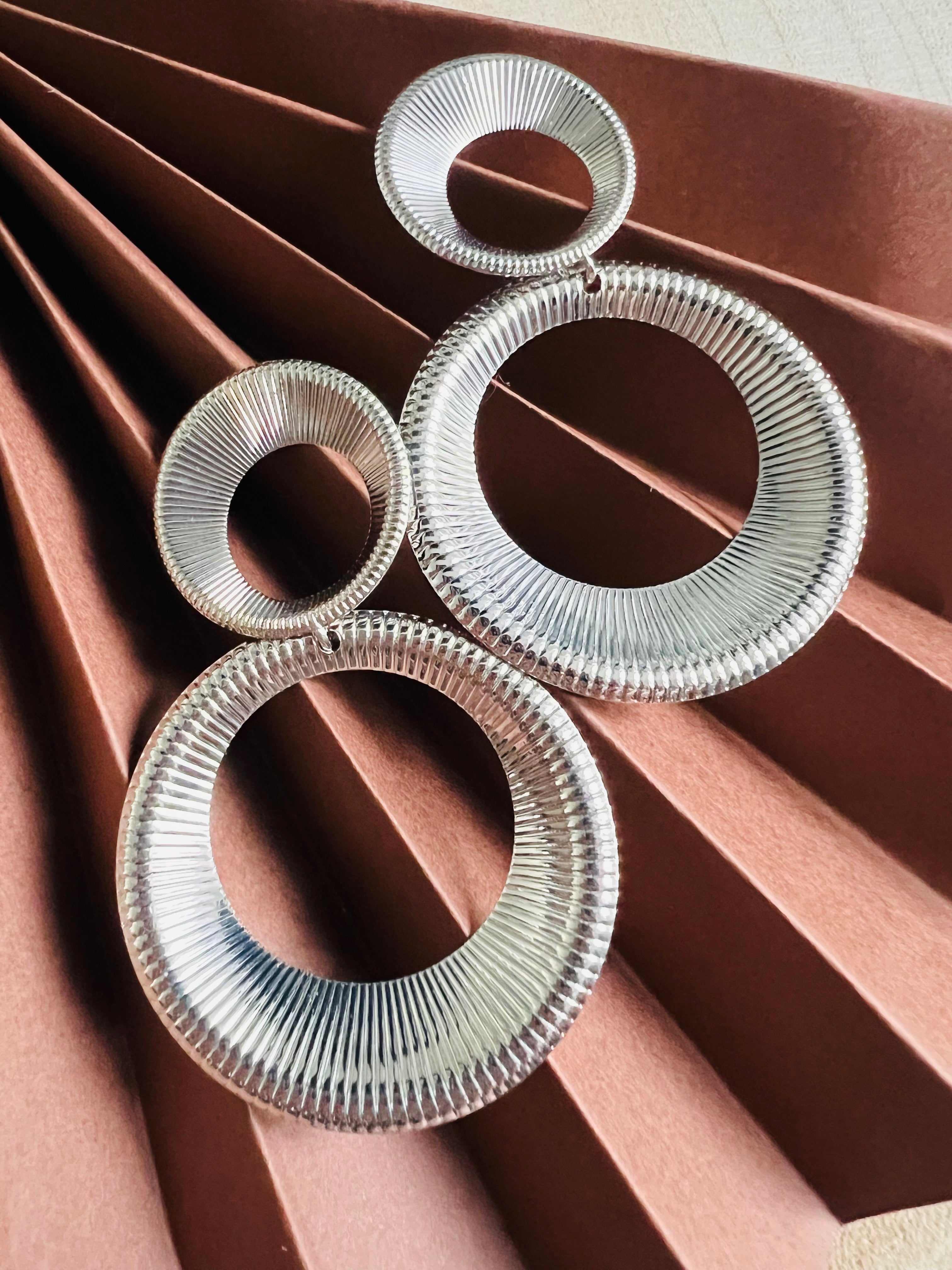 Boucles d’oreilles CATTLEYA effet psychédélique - Créations Uniques - Créations Uniques