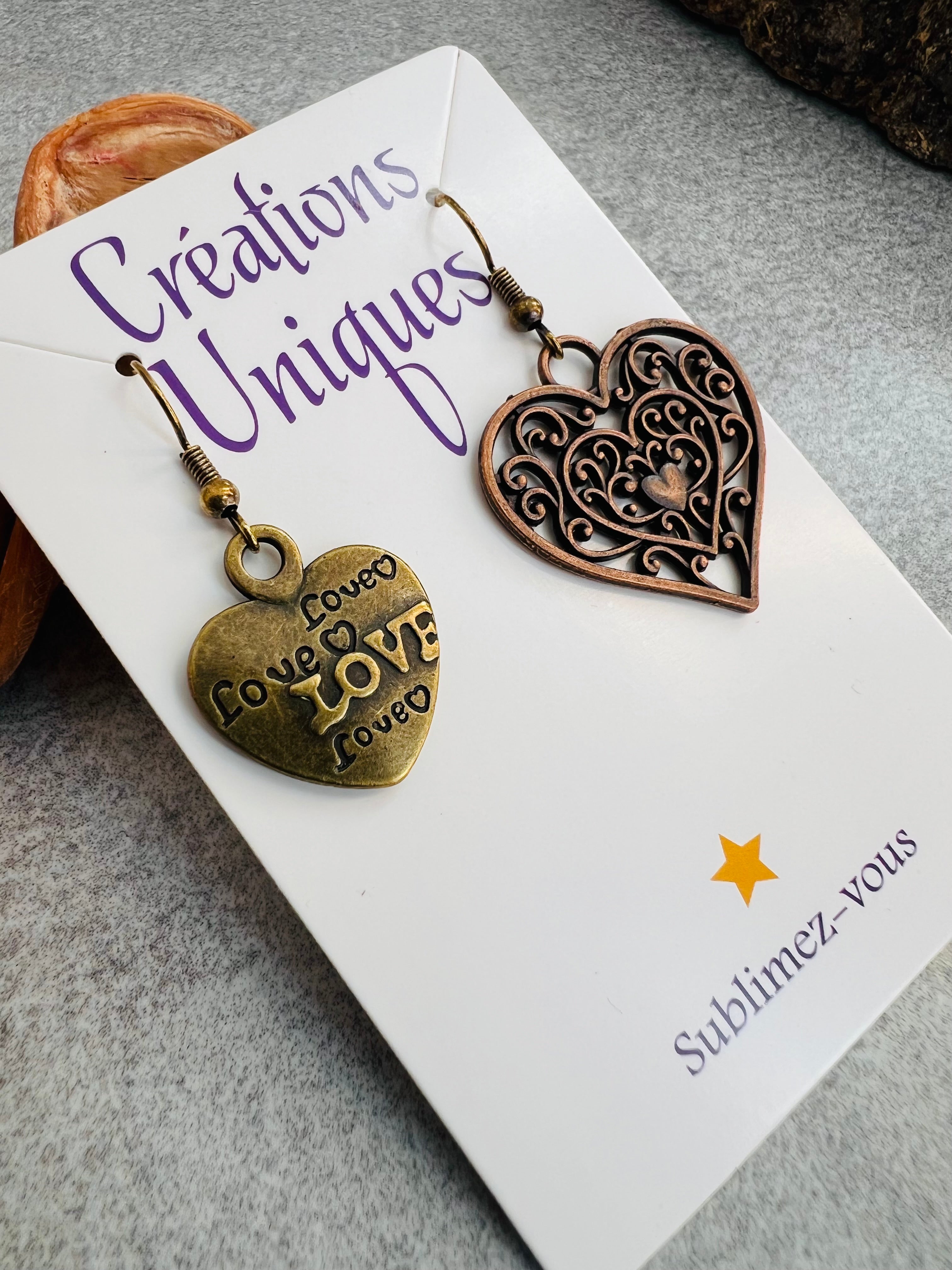 Boucles d’oreilles MYLENA cœurs asymétrique - Créations Uniques - Créations Uniques