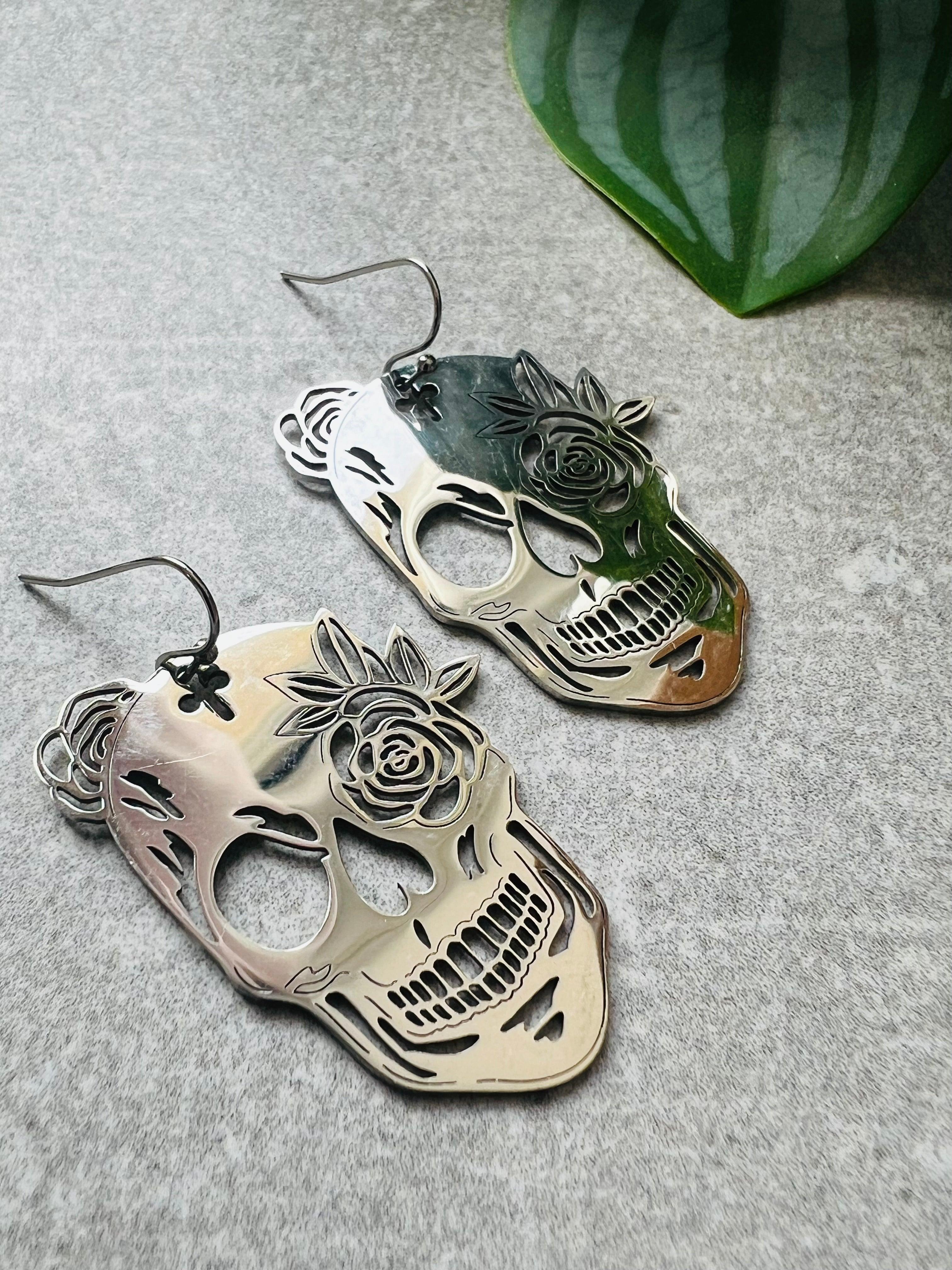 Boucles d’oreilles INGRID tête de mort mexicaine argentées - Créations Uniques - Créations Uniques