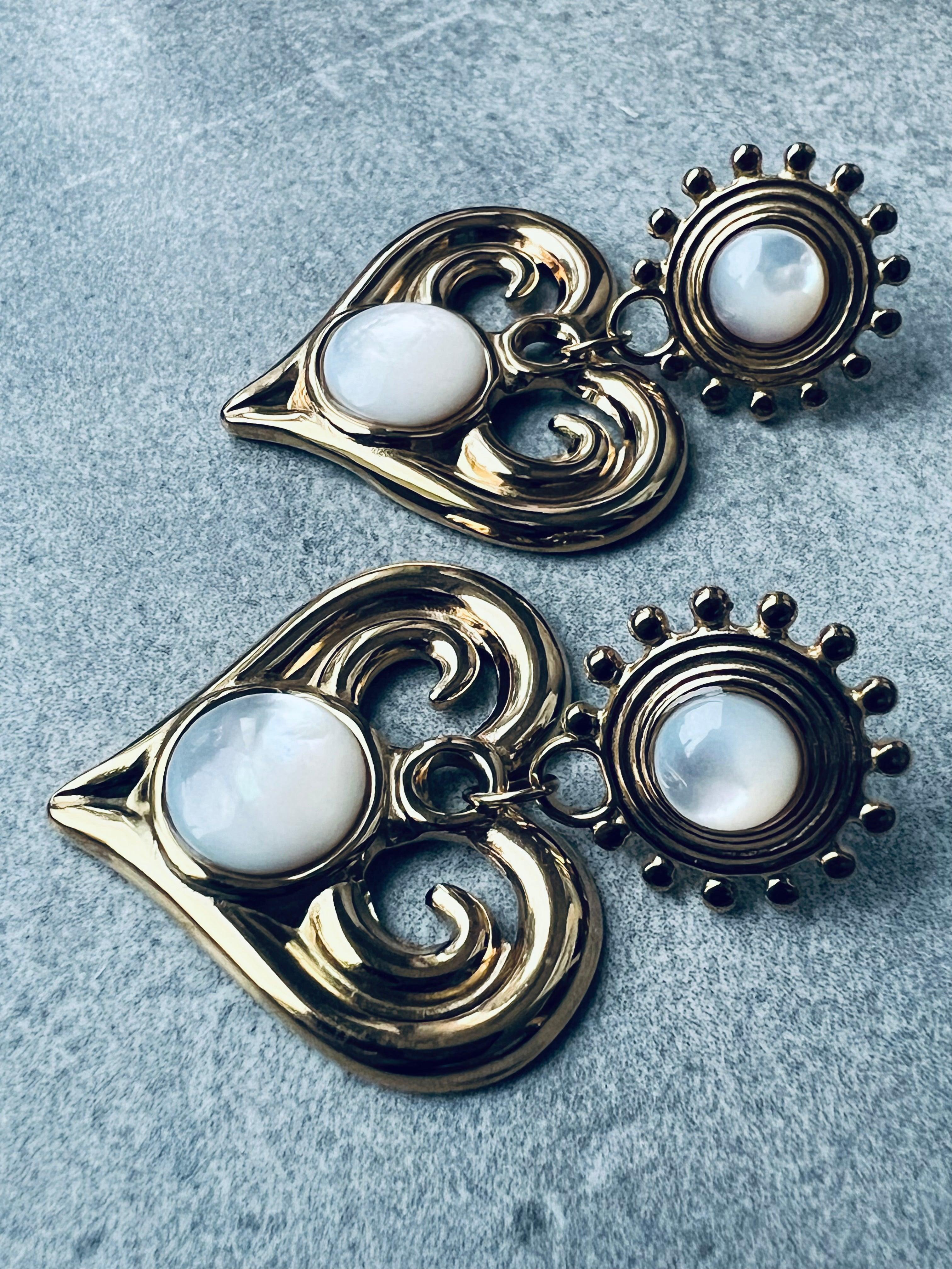 Boucles d’oreilles MARY cœurs dorés et blanc nacré - Créations Uniques