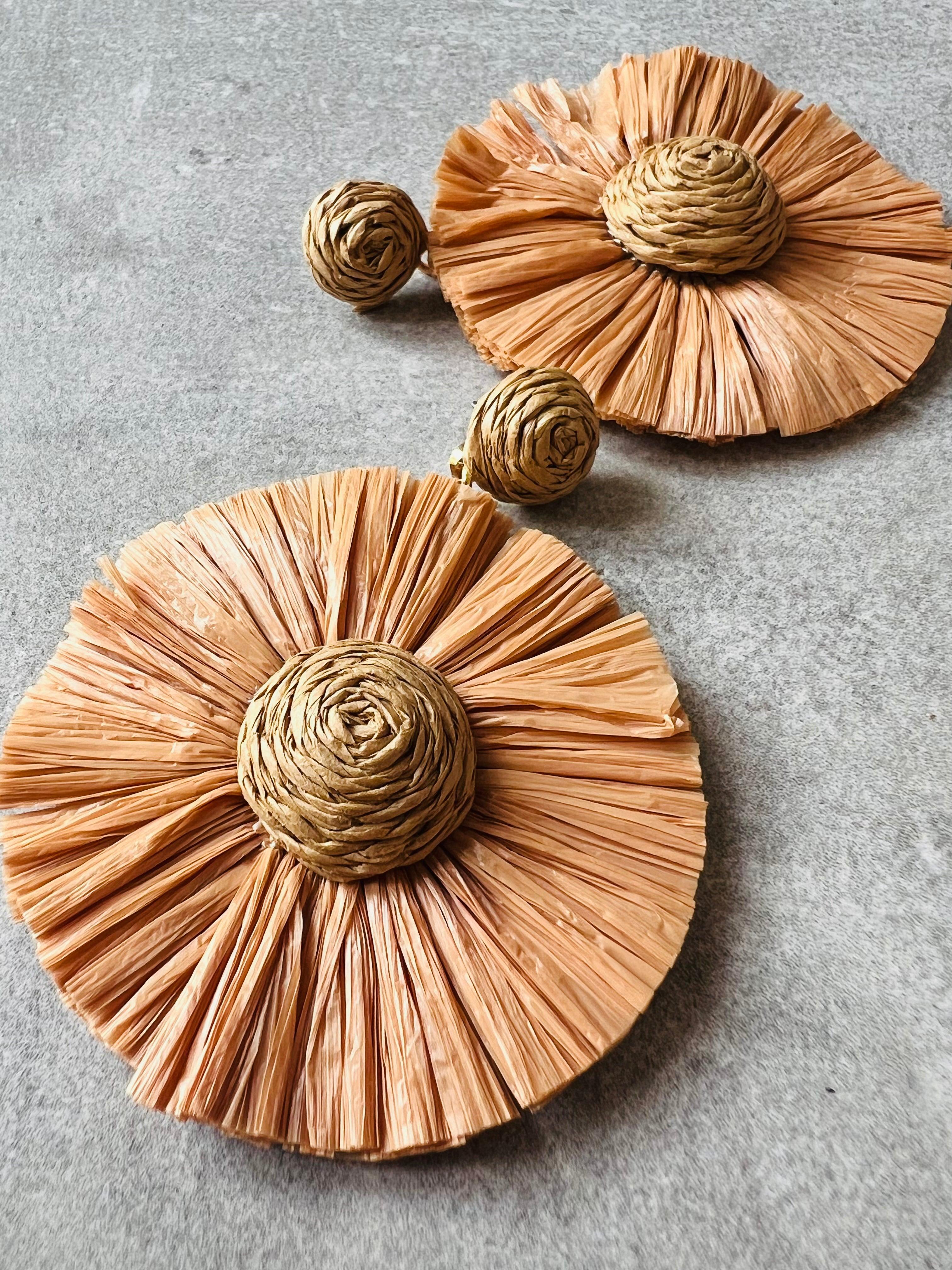 Boucles d’oreilles MOLLY raphia marron - Créations Uniques