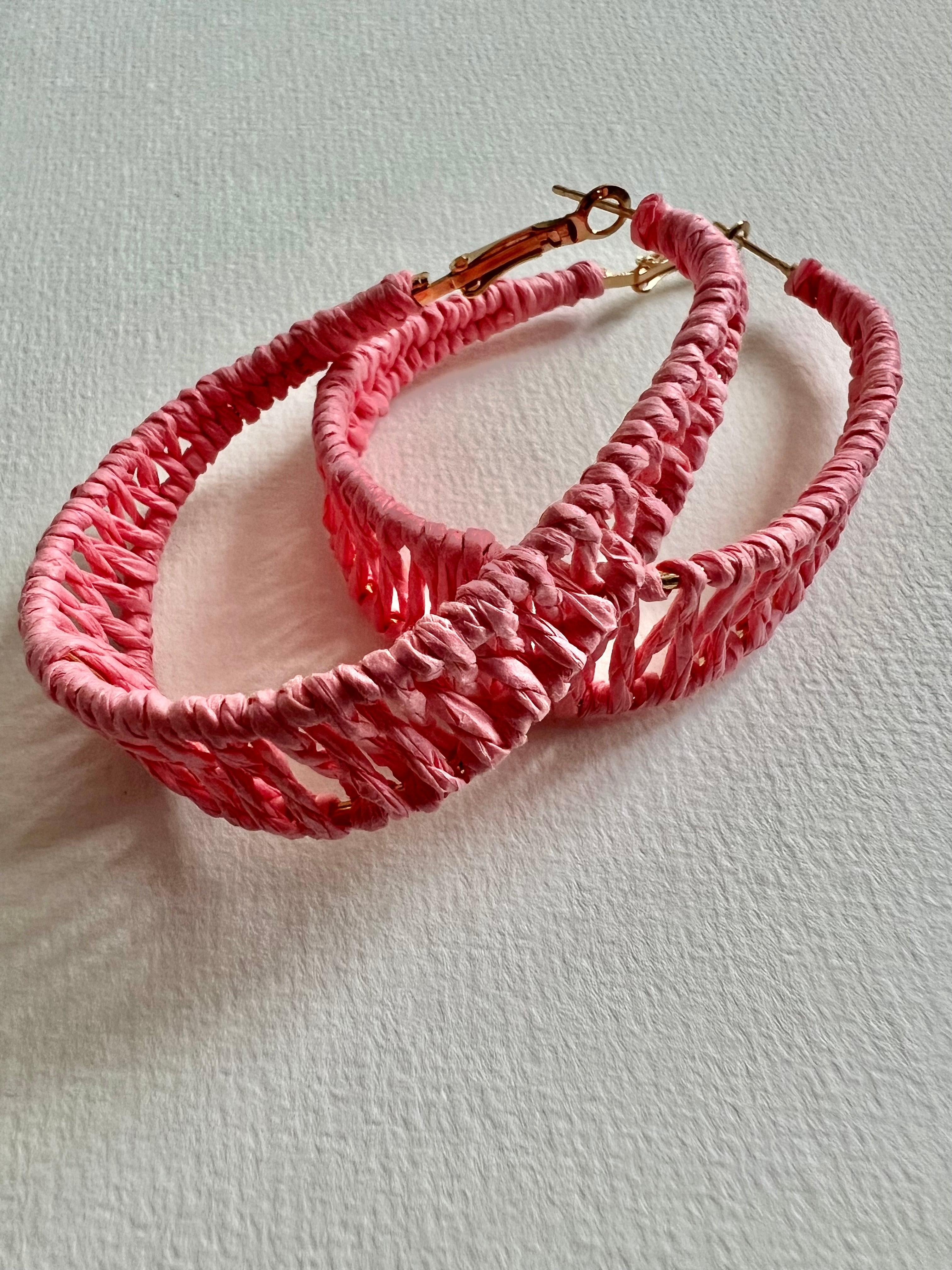 Boucles d’oreilles MAELANNE créoles tressées roses - Créations Uniques