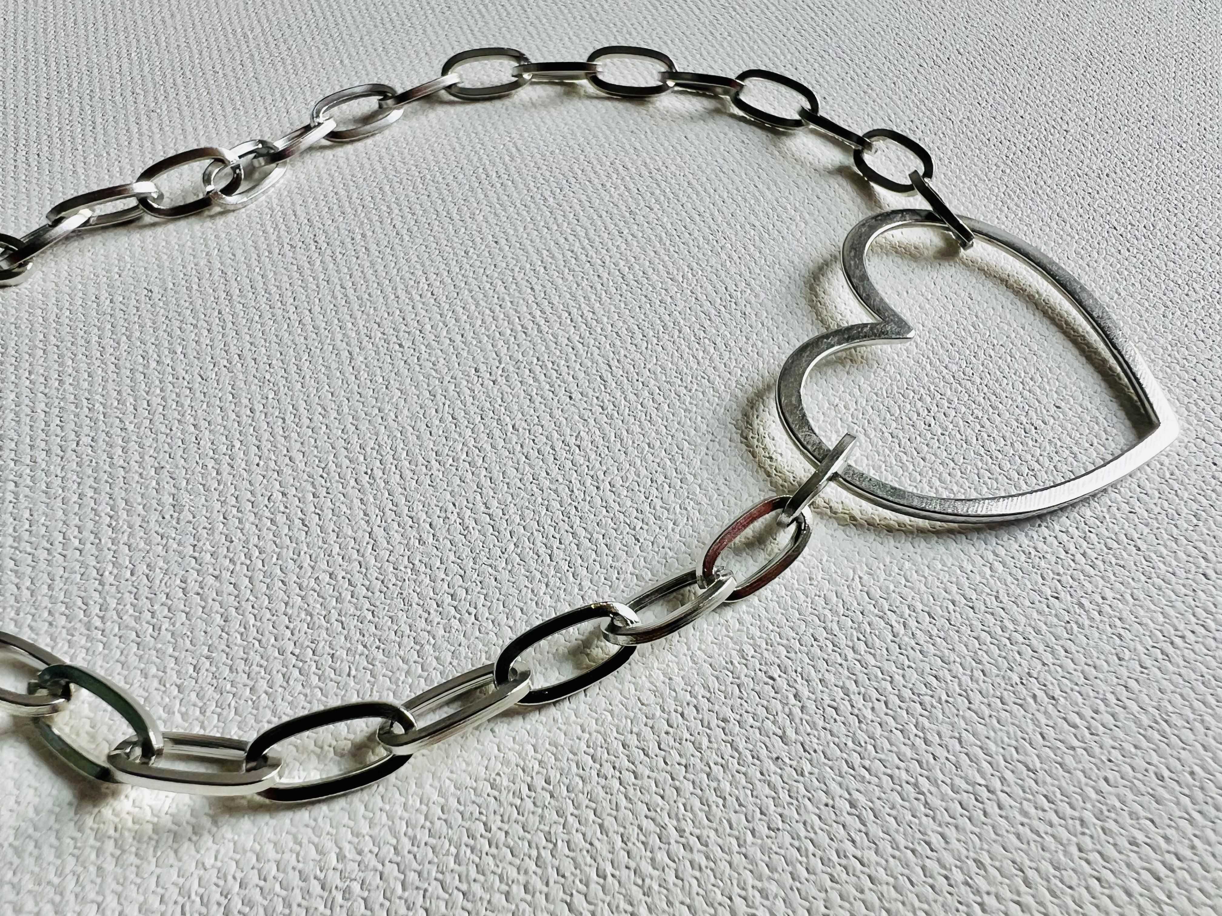 Collier LOUISETTE collier cœur argenté - Créations Uniques