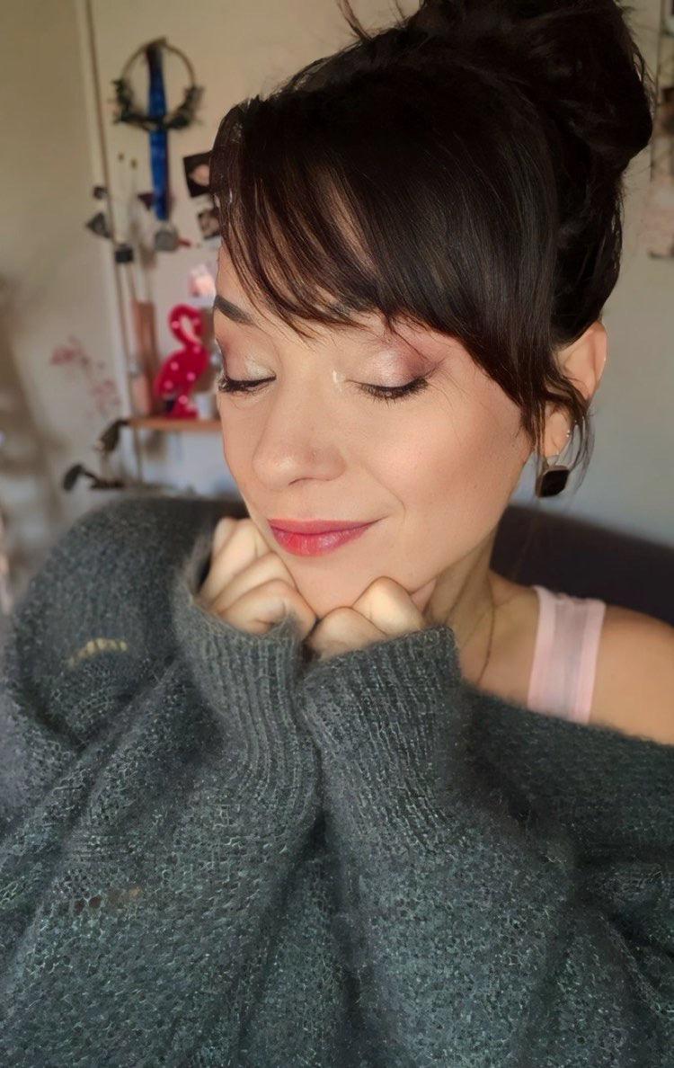 Boucles d’oreilles TATYANA noires, chic et discrètes - Créations Uniques