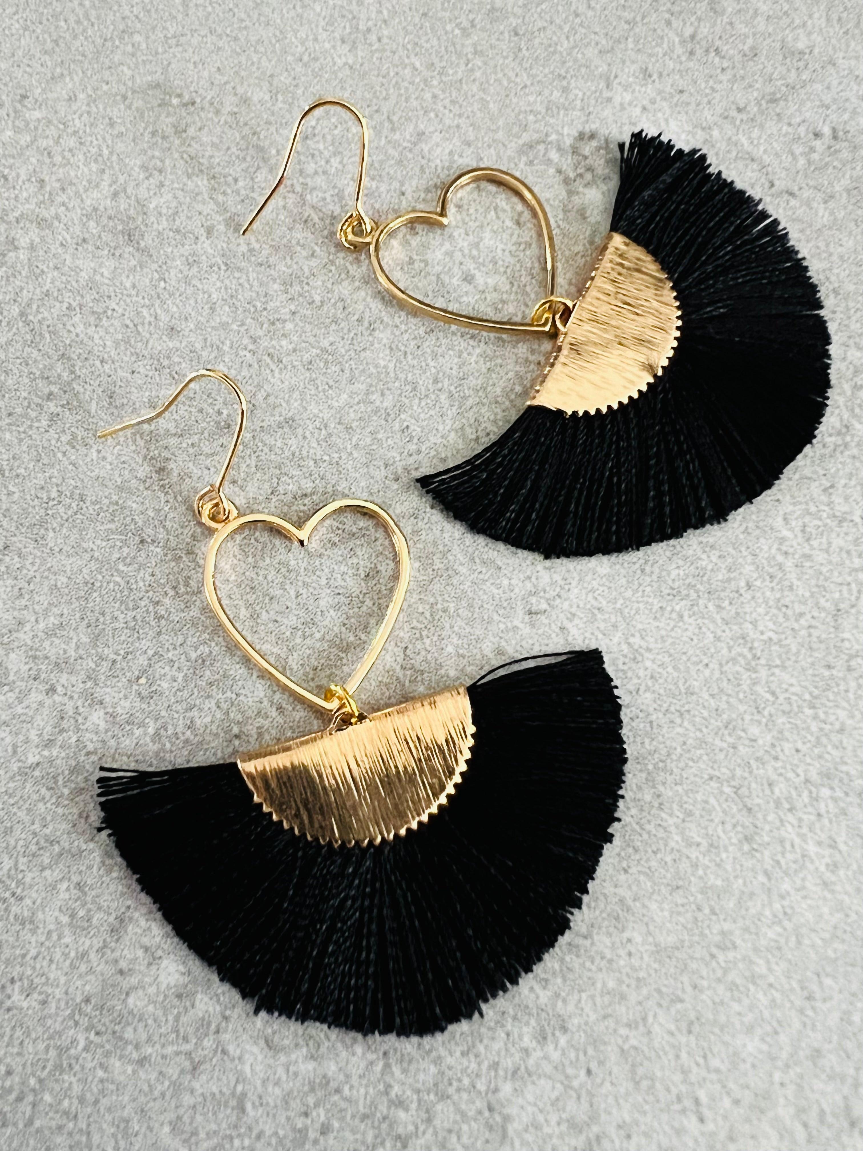 Boucles d’oreilles MARYLAUR cœurs dorés et éventail noir - Créations Uniques - Créations Uniques