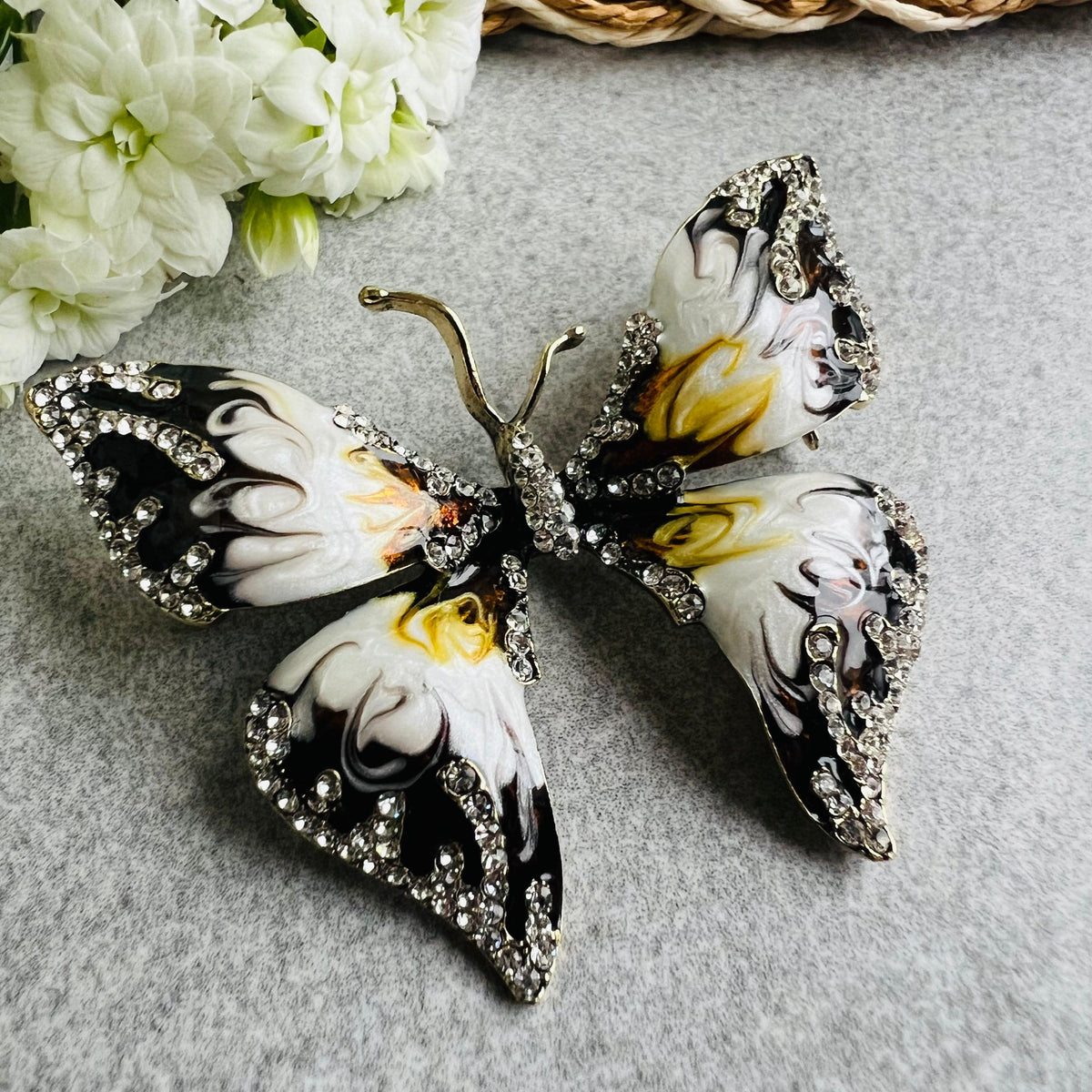 Broche ancienne cristal strass argenté style Art Déco pince Broche ancienne cristal strass argenté style Art Déco pince