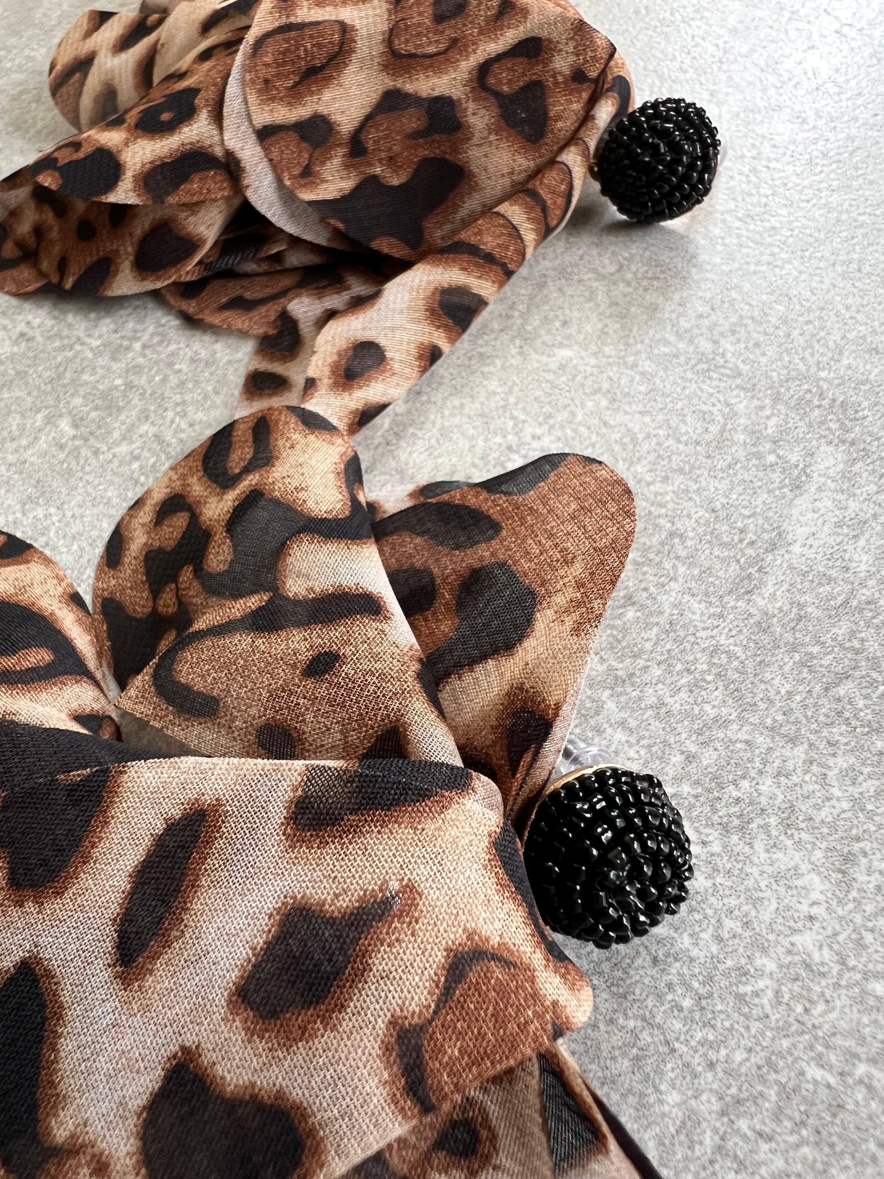 Boucles d’oreilles ALESSANDRA tissu soie motif léopard - Créations Uniques