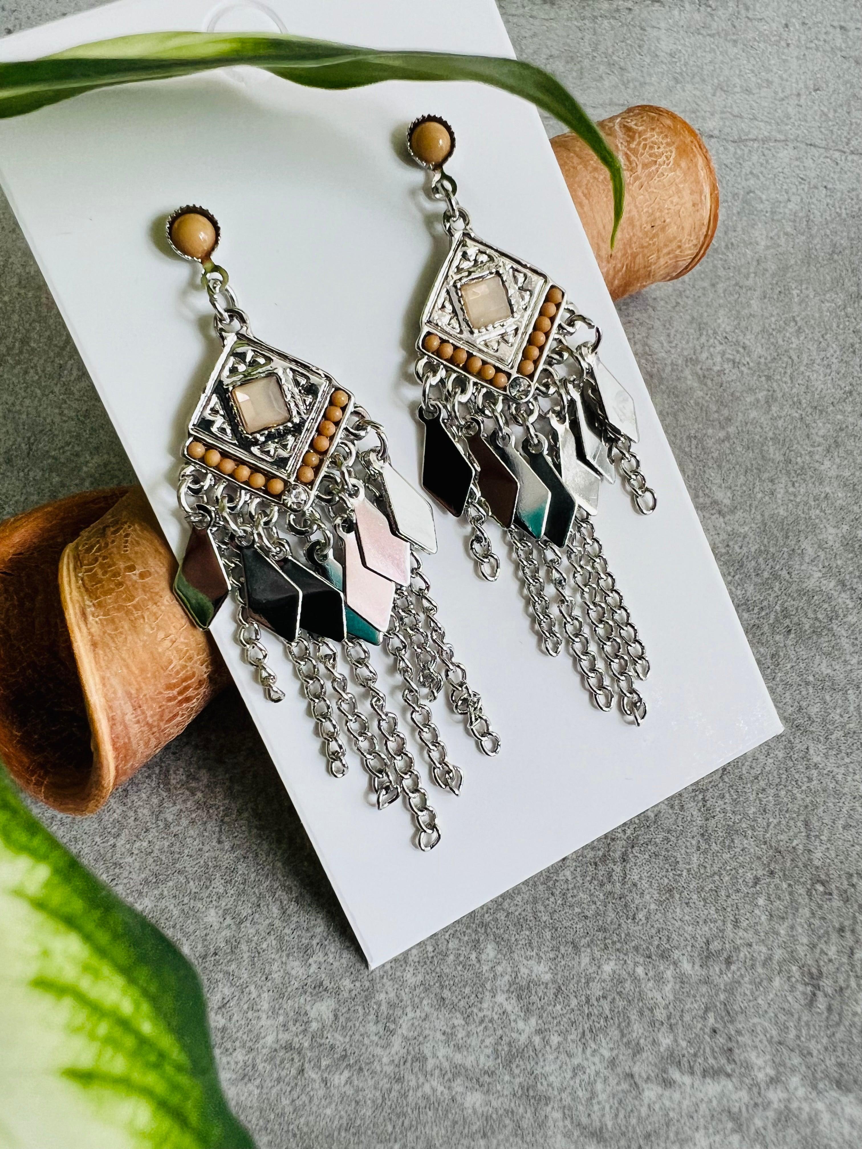 Boucles d’oreilles GIGI ethniques et argentées - Créations Uniques