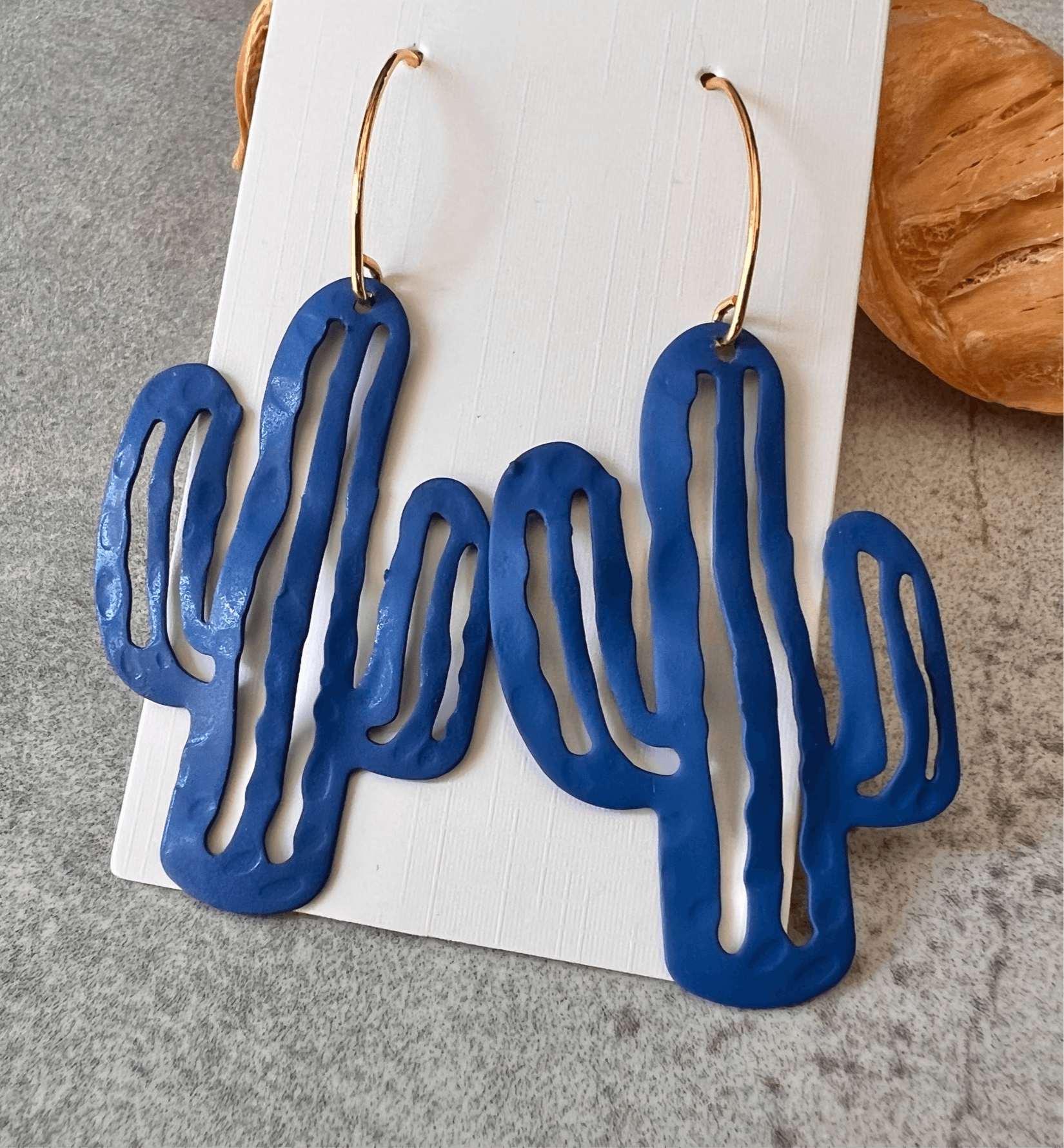 Boucles d’oreilles CAMERON cactus bleu - Créations Uniques - Créations Uniques