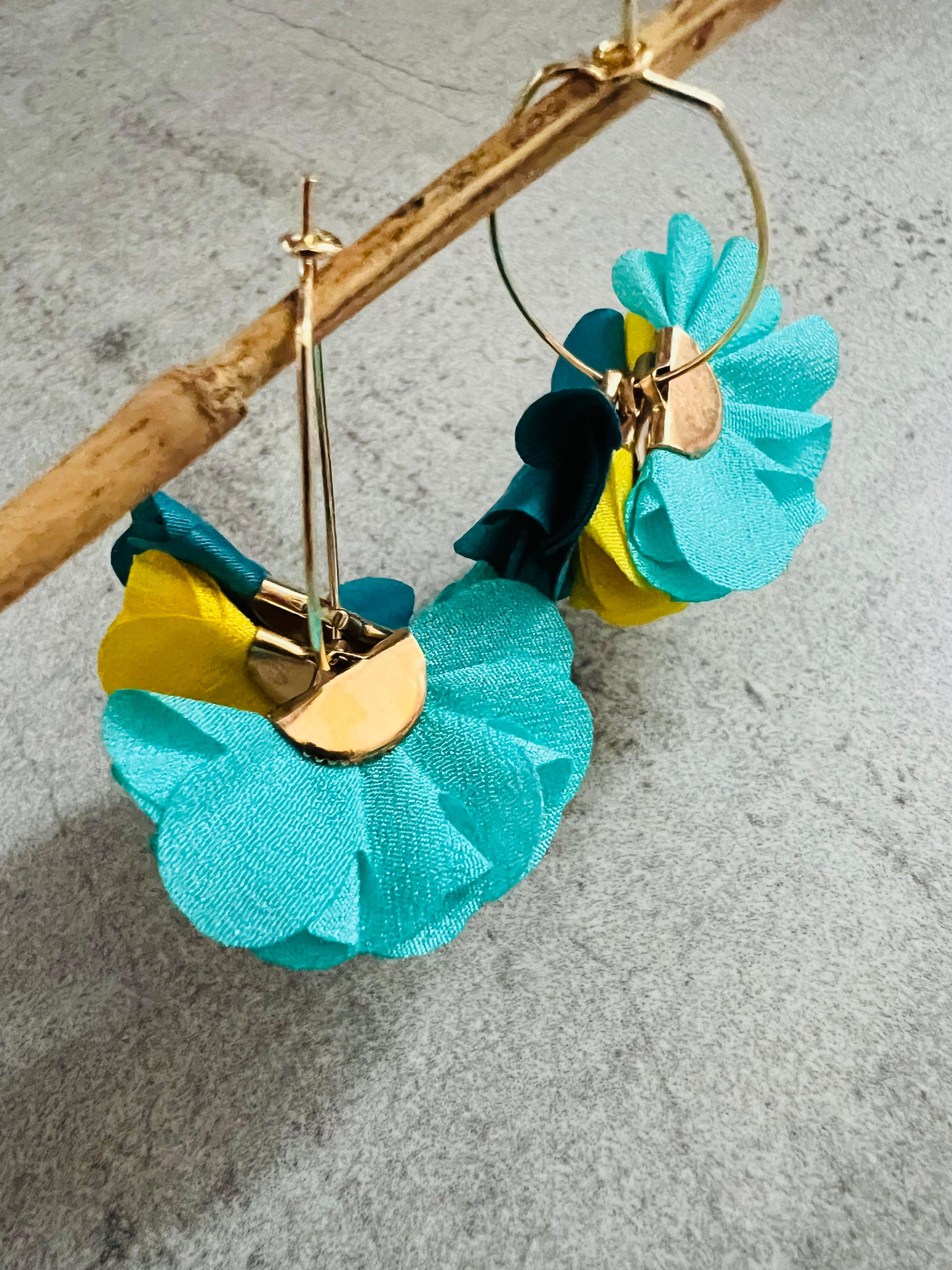 Boucles d’oreilles LEXIE pampilles tissu tricolore - Créations Uniques - Créations Uniques