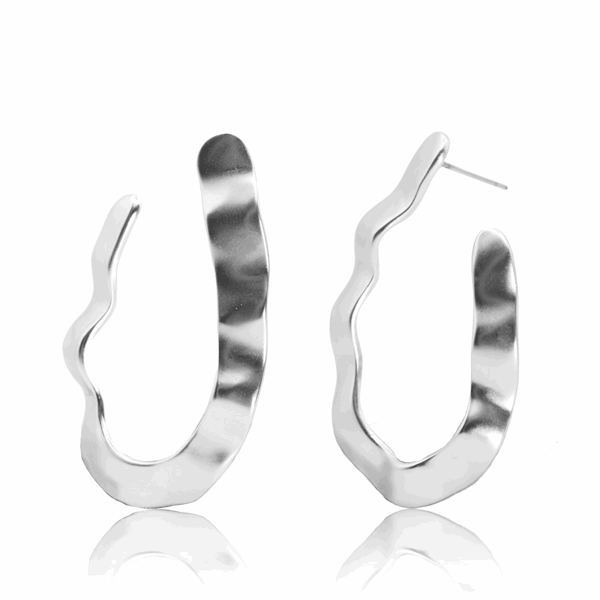 E68005 Boucles d'oreilles créoles frontales forme libre - Karine Sultan - Créations Uniques