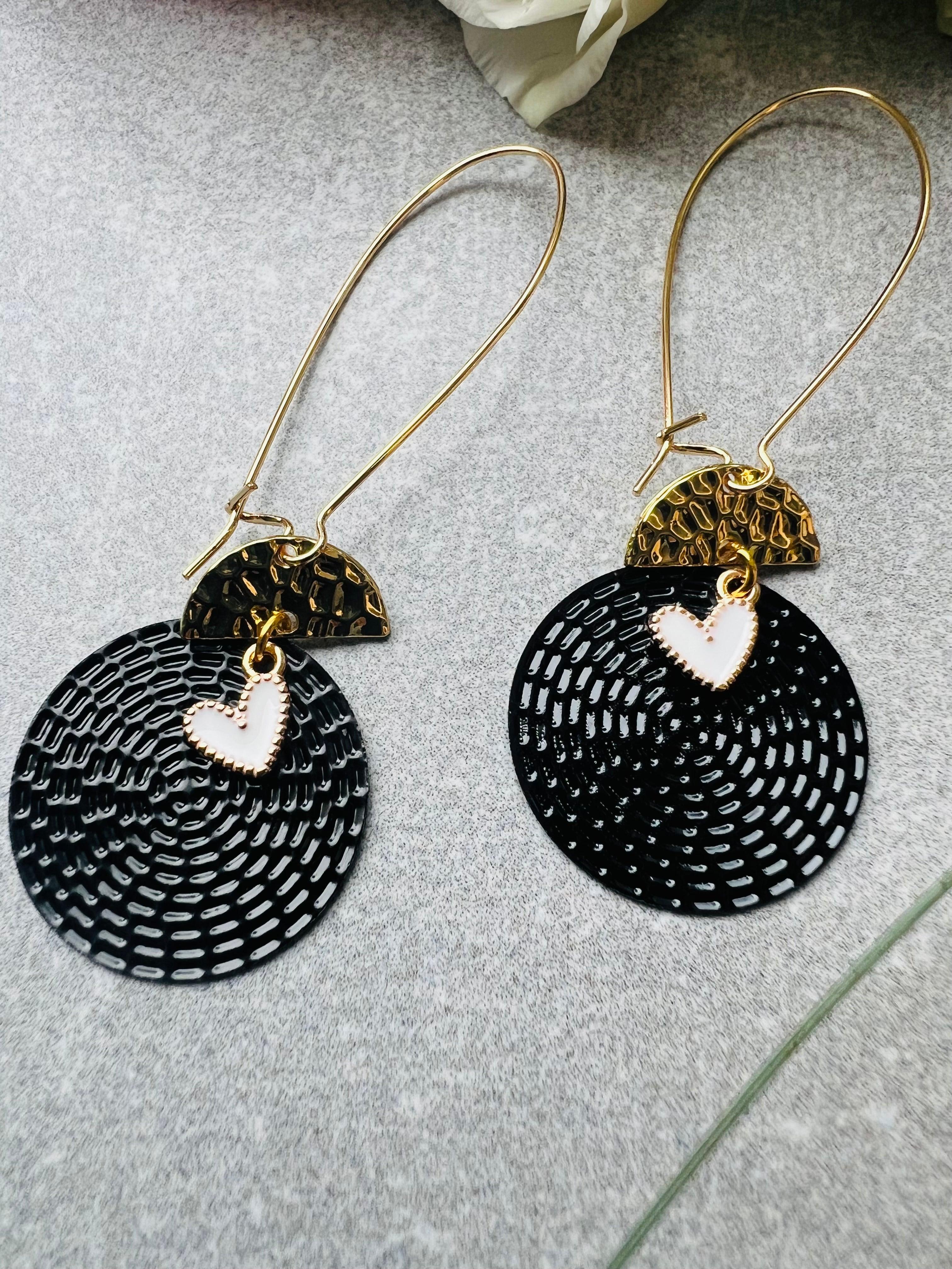 Boucles d’oreilles ANNE-LAURE disques noirs crochets dormeuses - Créations Uniques - Créations Uniques