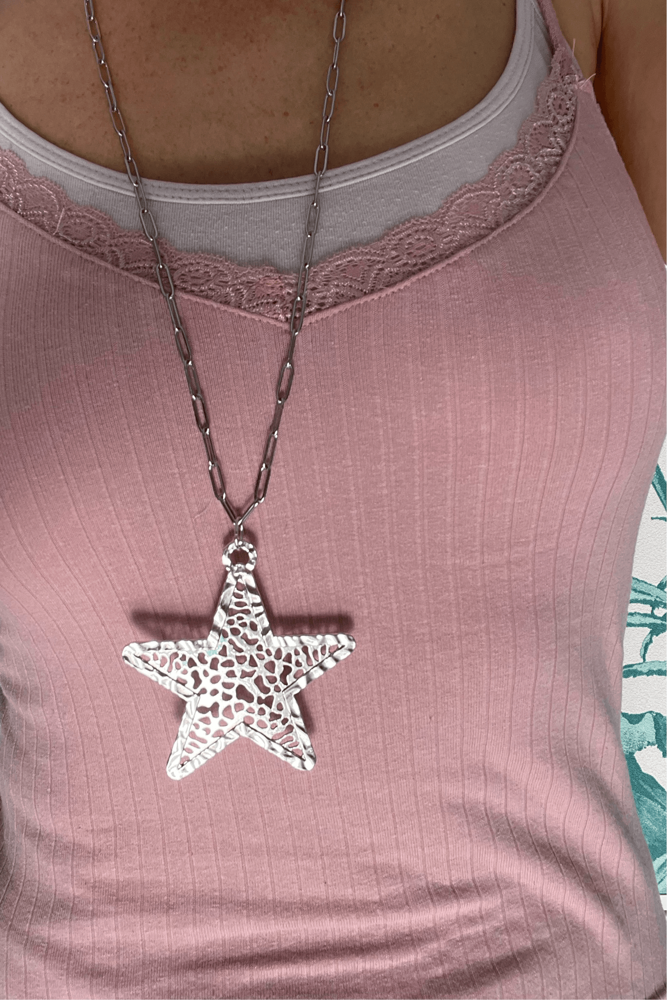 Collier sautoir EMILY pendentif étoile - Créations Uniques