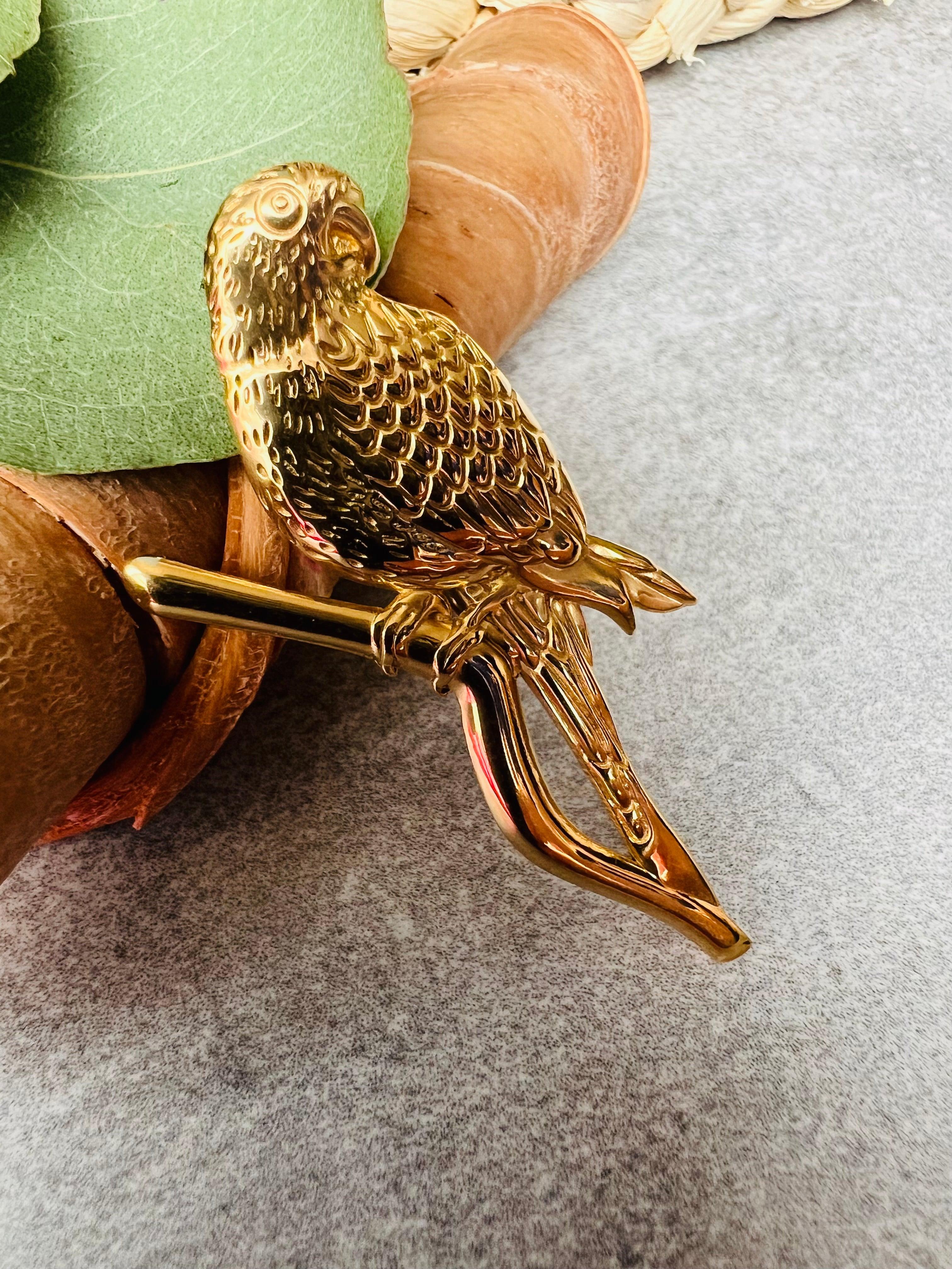 Broche dorée PERROQUET - Créations Uniques