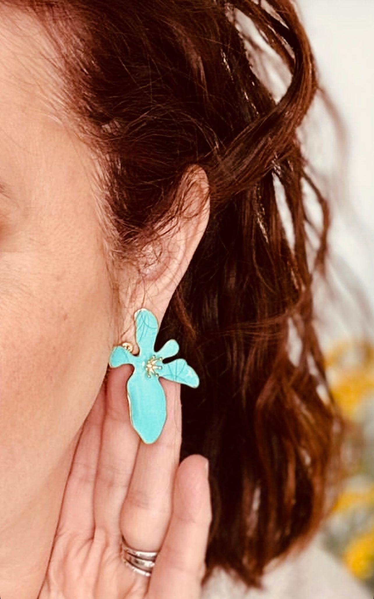 Boucles d’oreilles MOANA fleurs turquoises tropicales - Créations Uniques