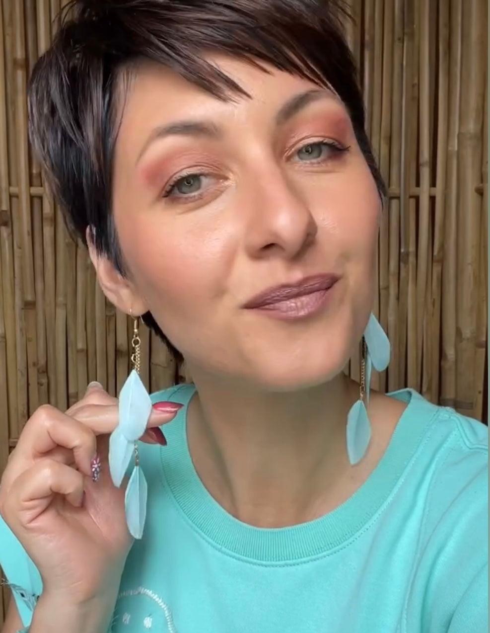 Boucles d’oreilles MARIBETH plumes vert pastel - Créations Uniques