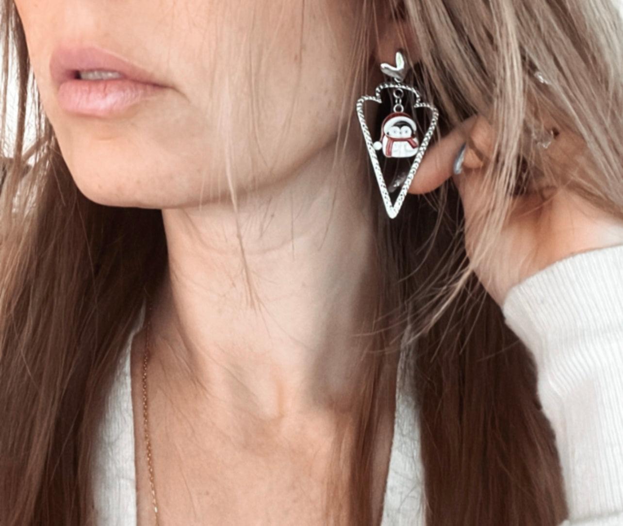 Boucles d’oreilles argentées MARA pingouins thème Noël - Créations Uniques - Créations Uniques