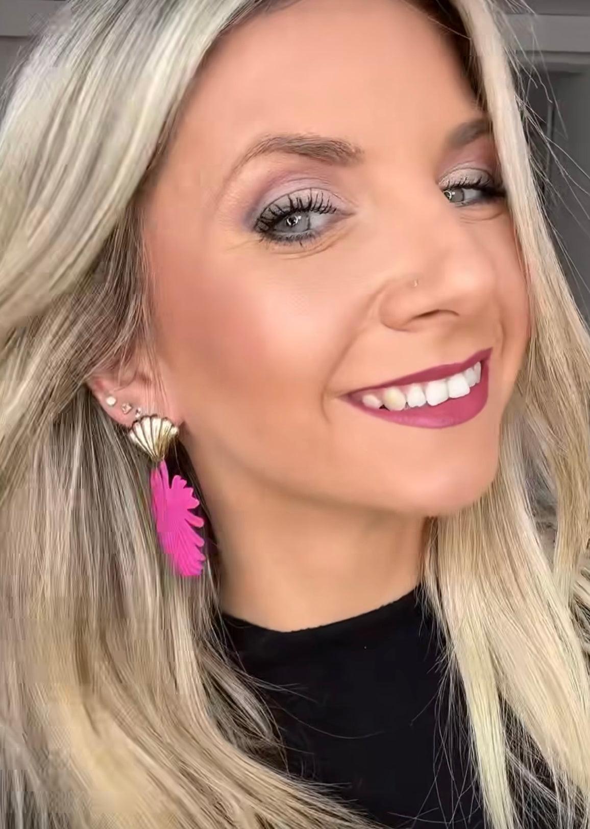 Boucles d’oreilles PHILOMENE feuilles tropicales roses - Créations Uniques