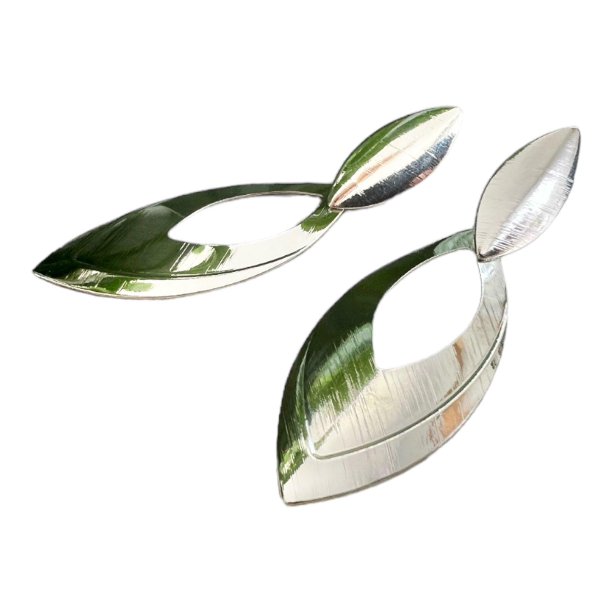 Boucles d’oreilles LEONIE grandes gouttes argentées - Créations Uniques