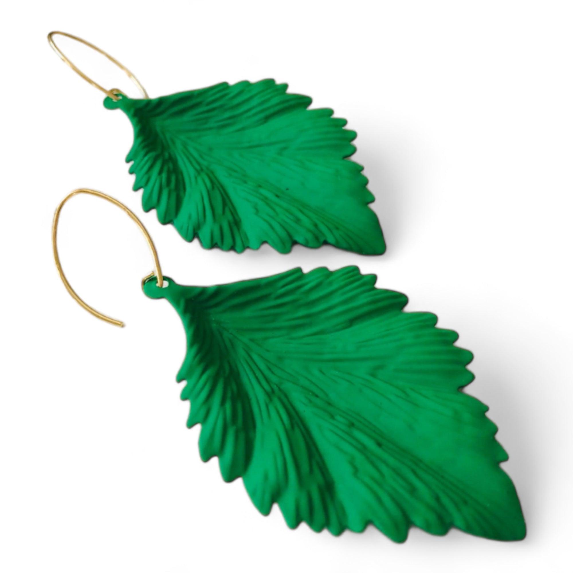 Boucles d’oreilles GARANCE feuilles vertes - Créations Uniques - Créations Uniques