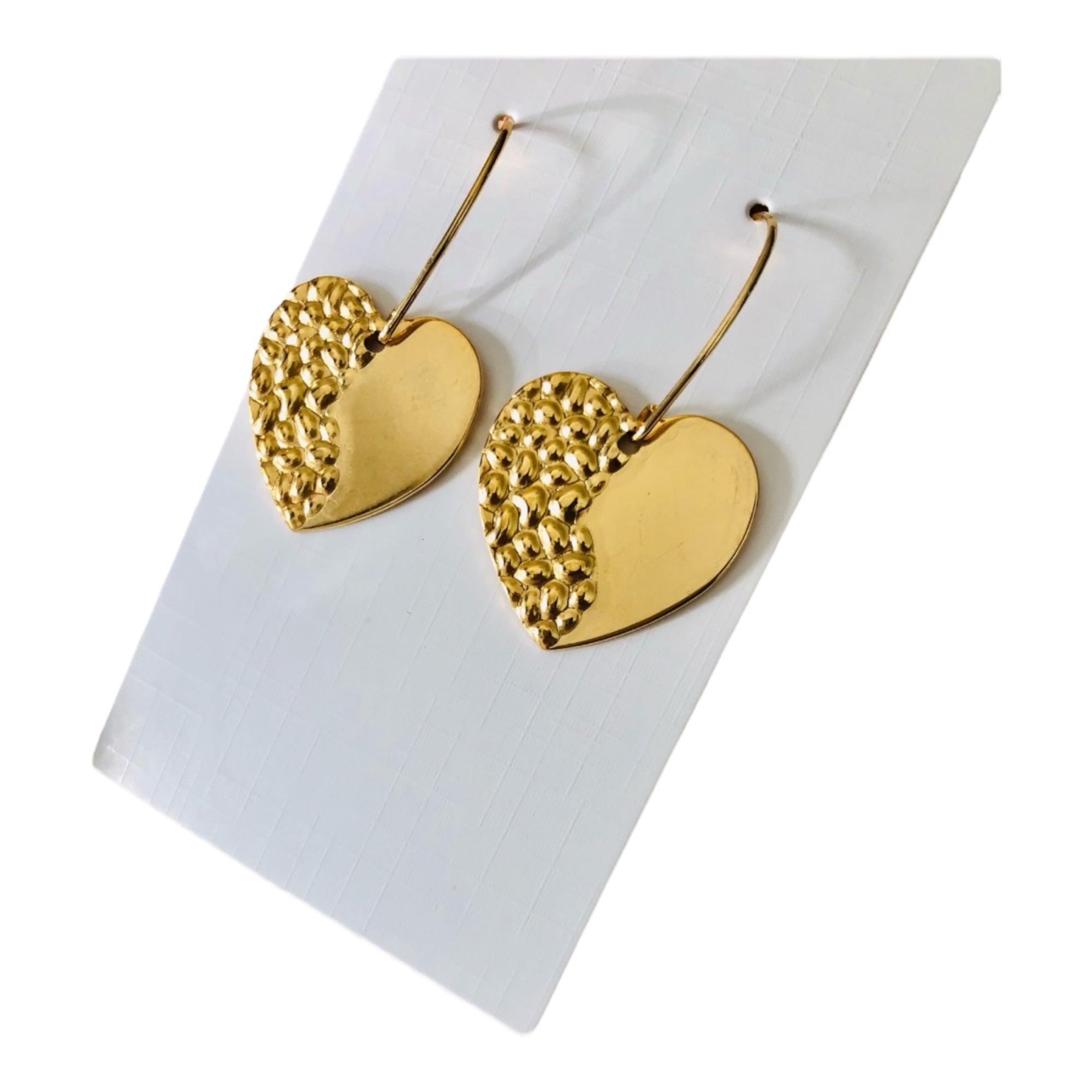 Boucles d’oreilles ELLEN cœurs dorés moitié martelée - Créations Uniques - Créations Uniques