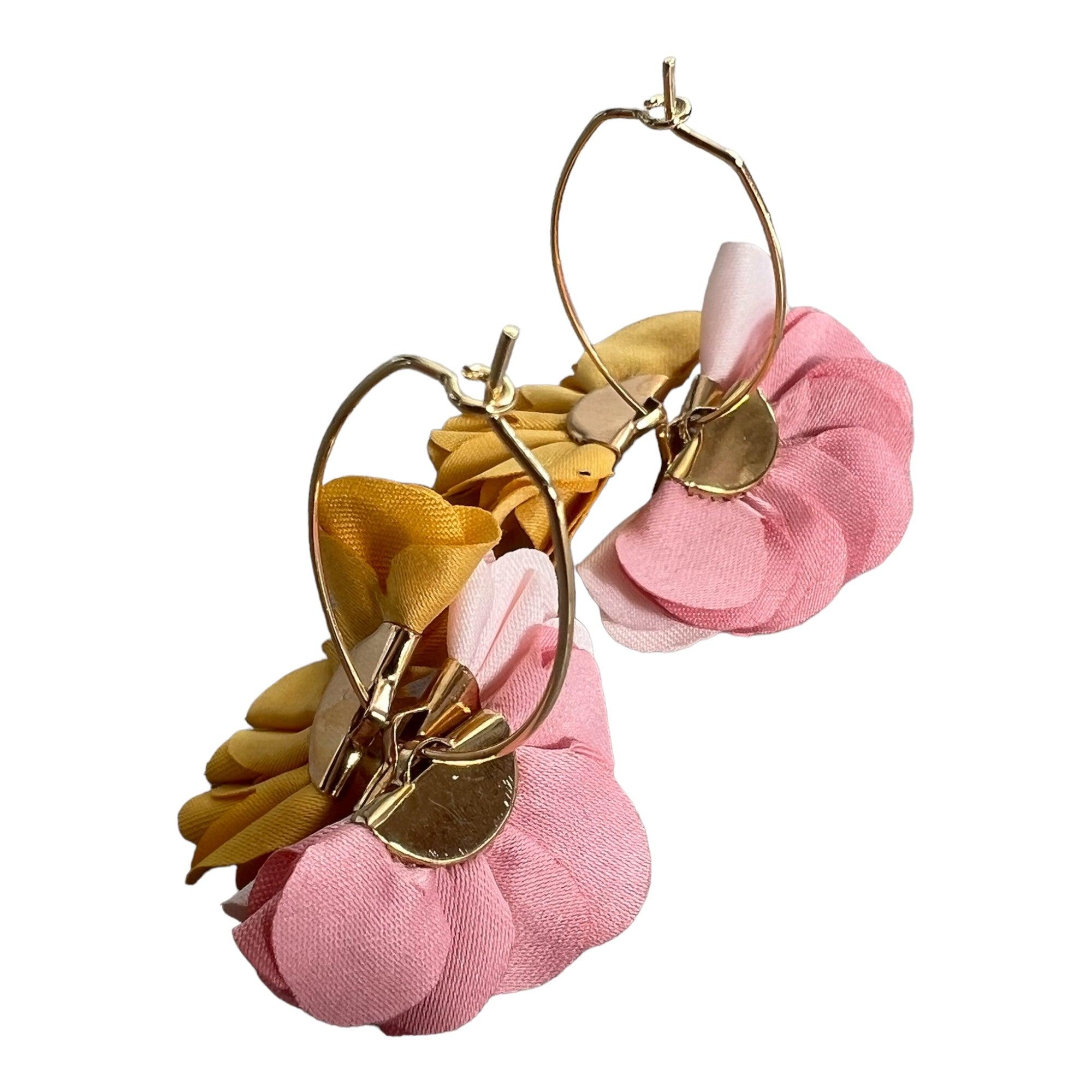 Boucles d’oreilles anneaux ovales BECKY pampilles tissu tricolore - Créations Uniques - Créations Uniques