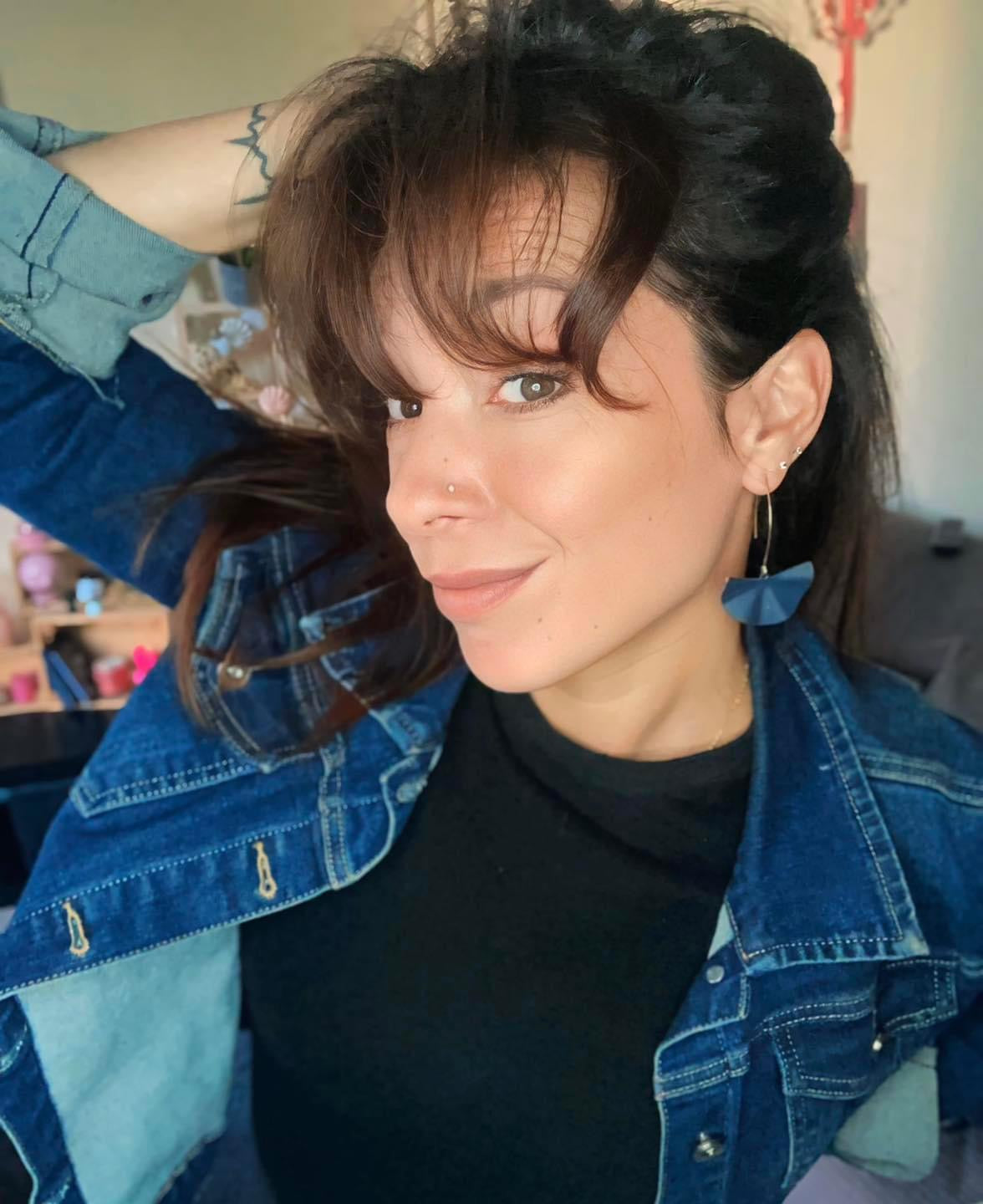 Boucles d’oreilles ADELE éventail noir, style casual - Créations Uniques - Créations Uniques