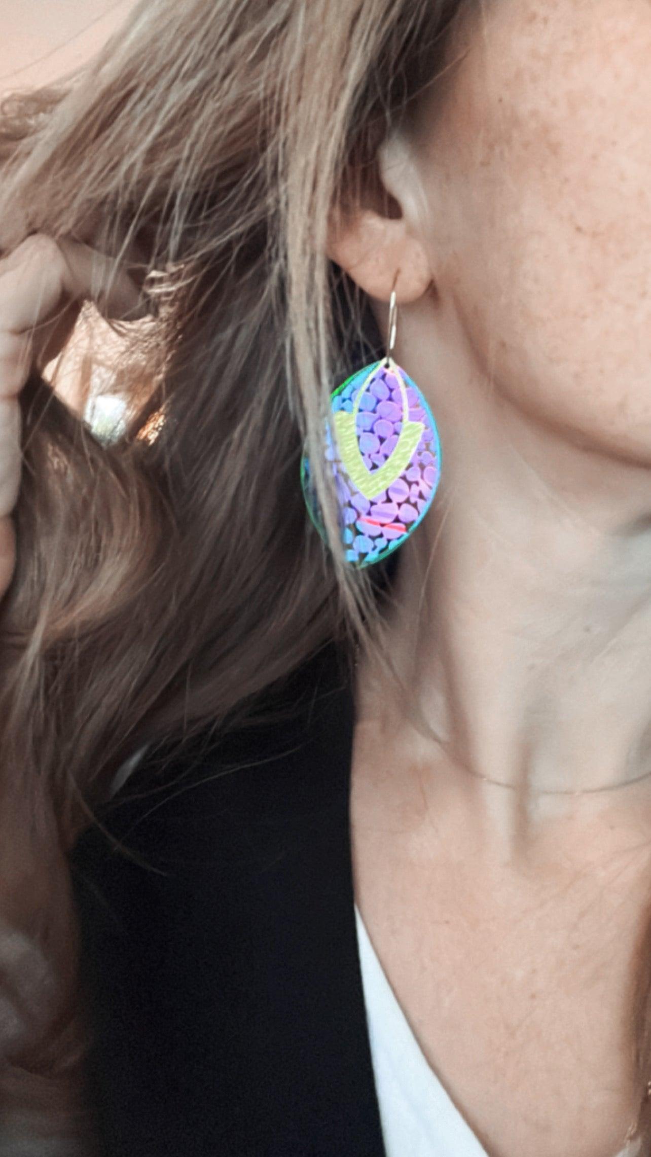 Boucles d’oreilles LUCILLE violettes et dorées - Créations Uniques